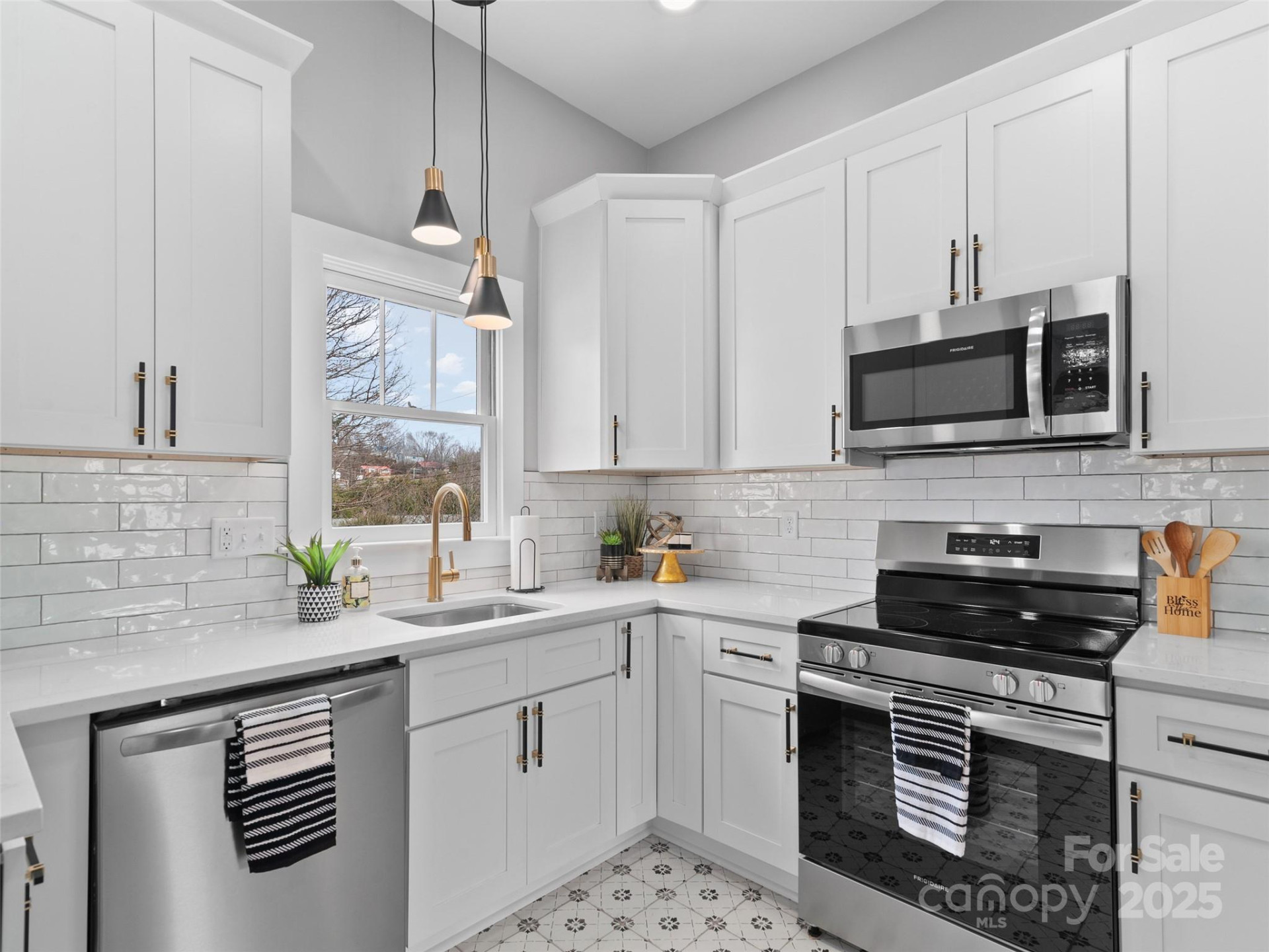 163 Pharr Street - Photo 13