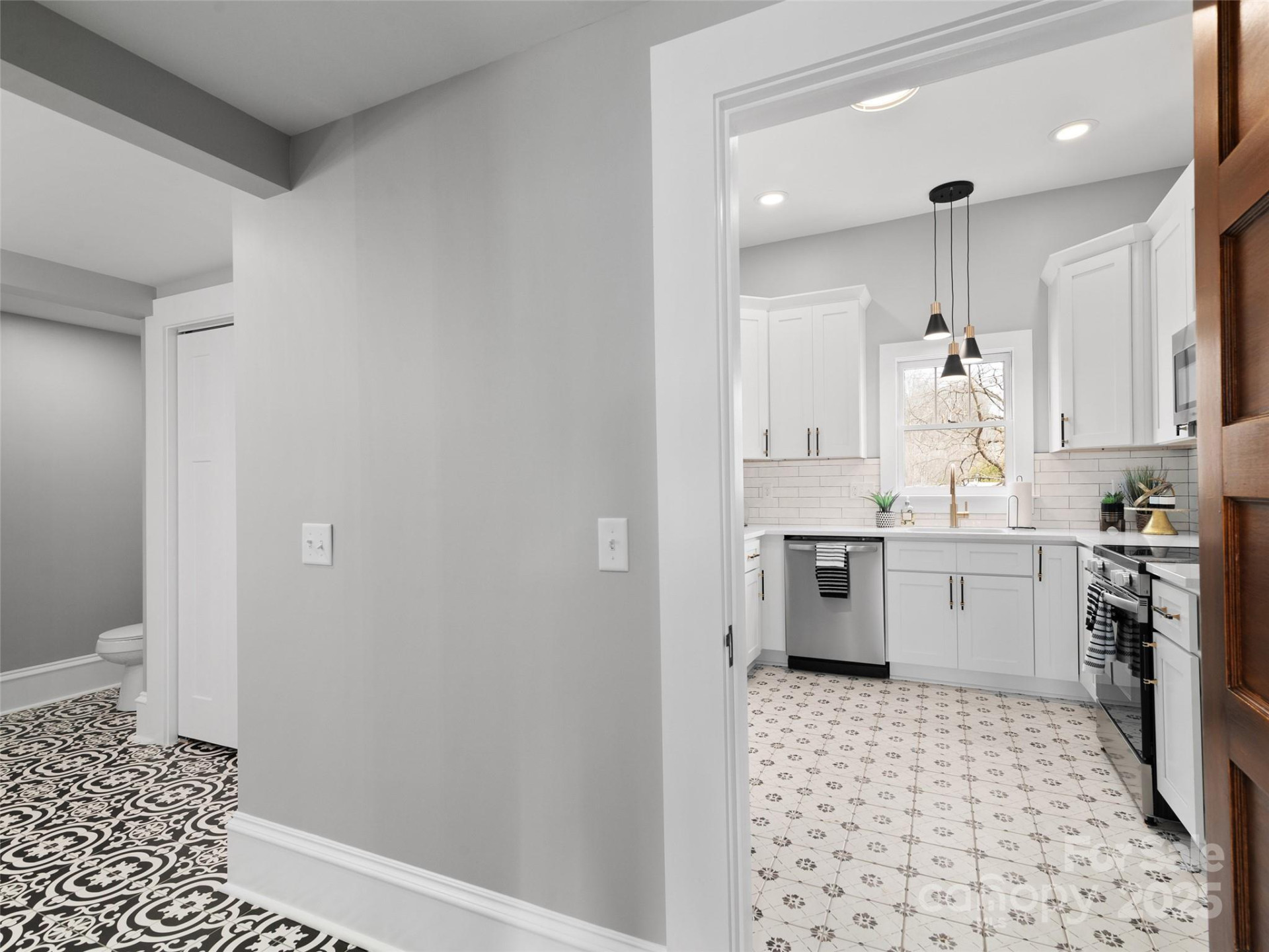 163 Pharr Street - Photo 17