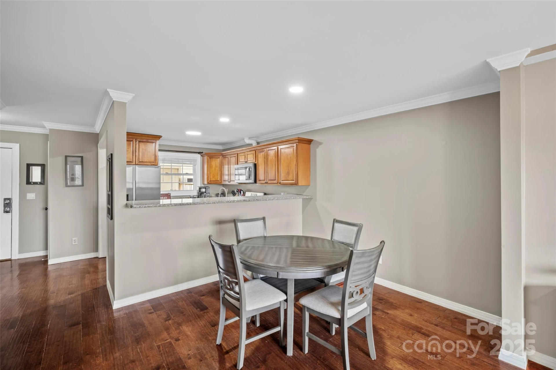 41 Rotunda Circle - Photo 14