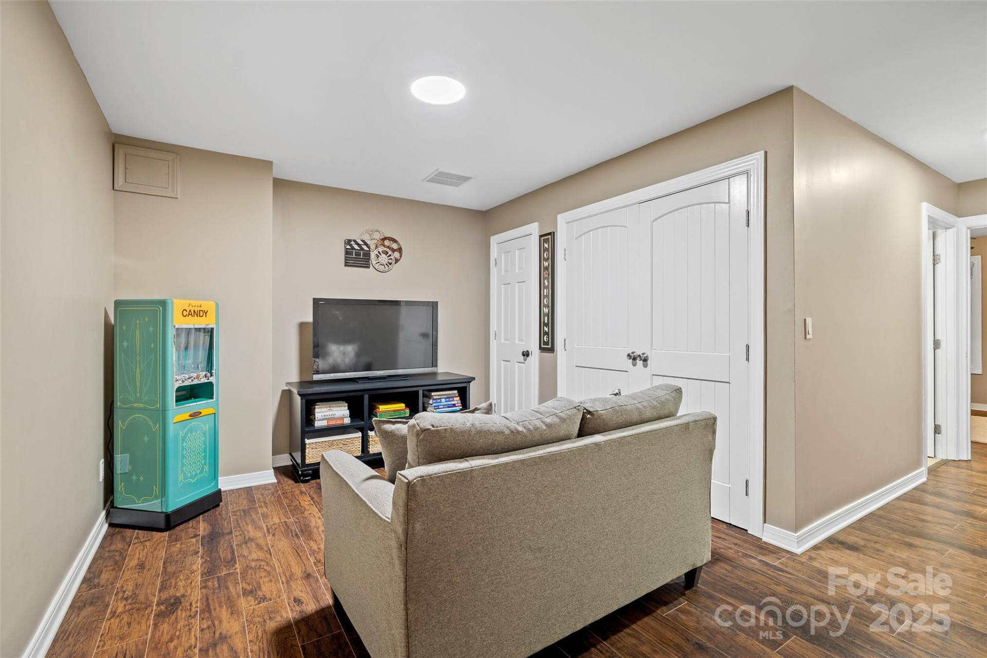 41 Rotunda Circle - Photo 31