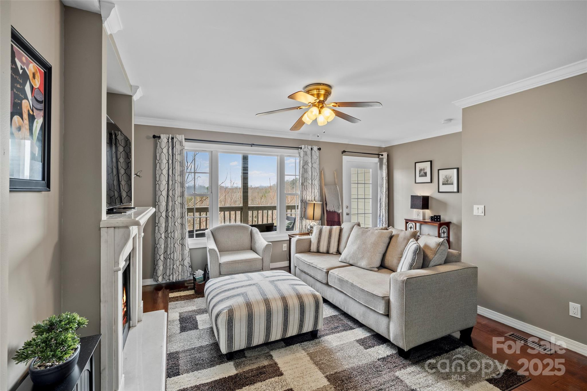 41 Rotunda Circle - Photo 6