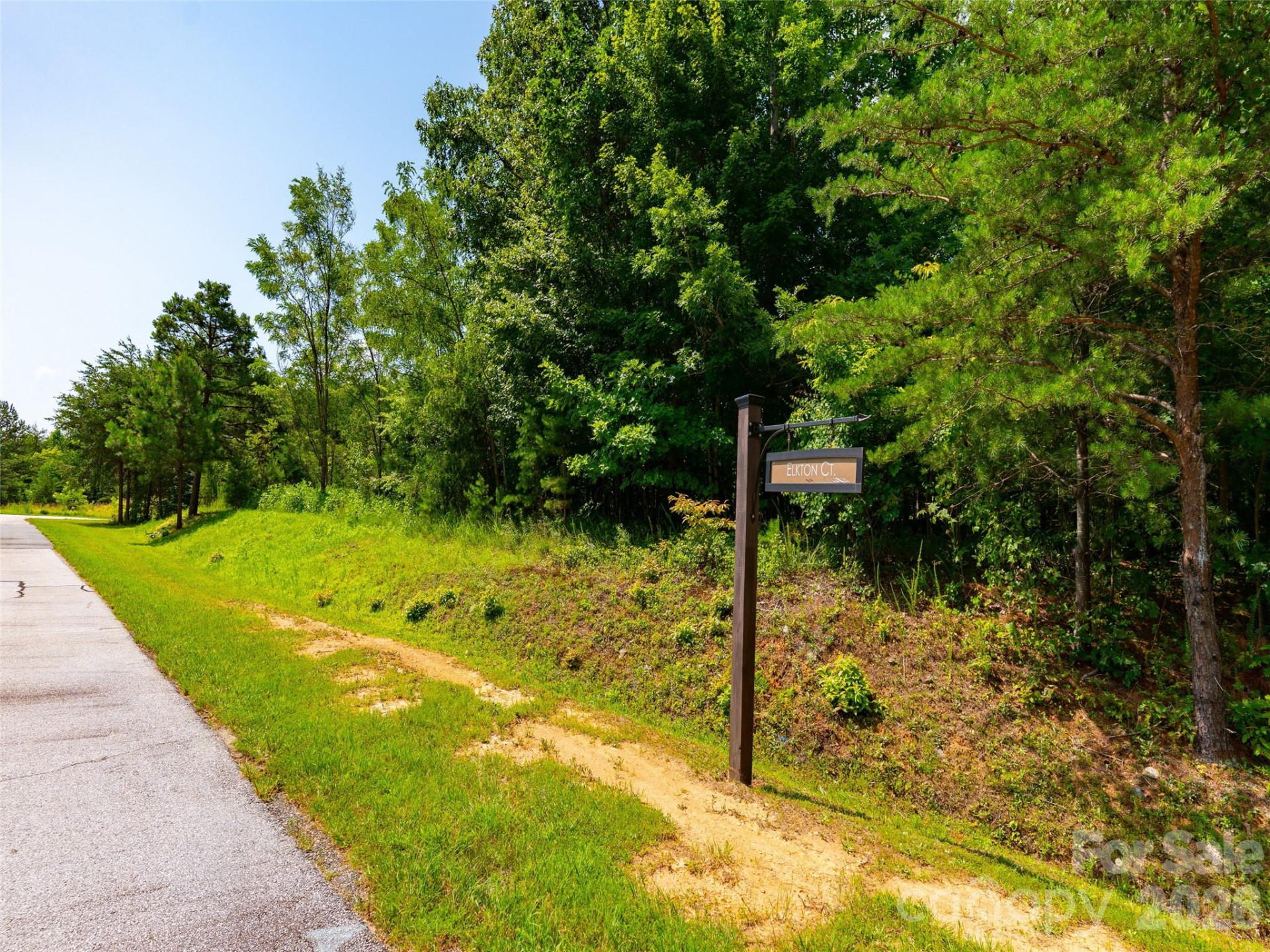 142 Elkton Court - Photo 8