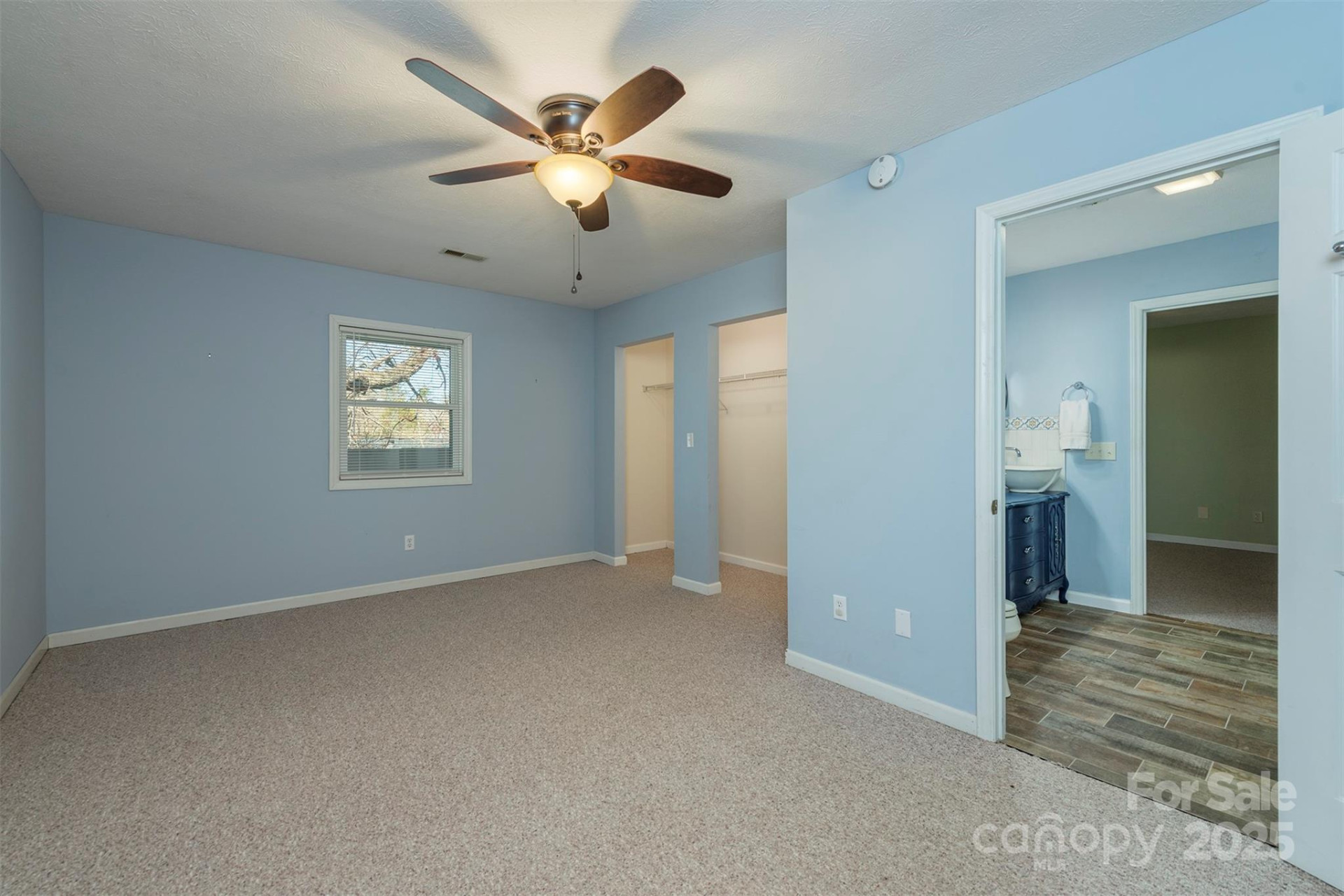1740 Haywood Road - Photo 26