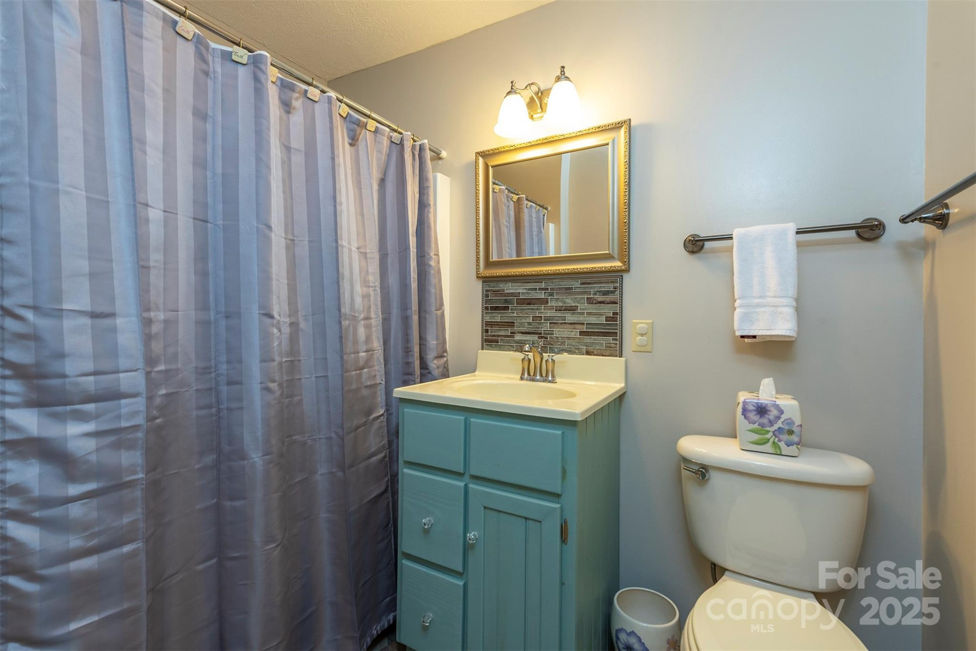 1740 Haywood Road - Photo 28
