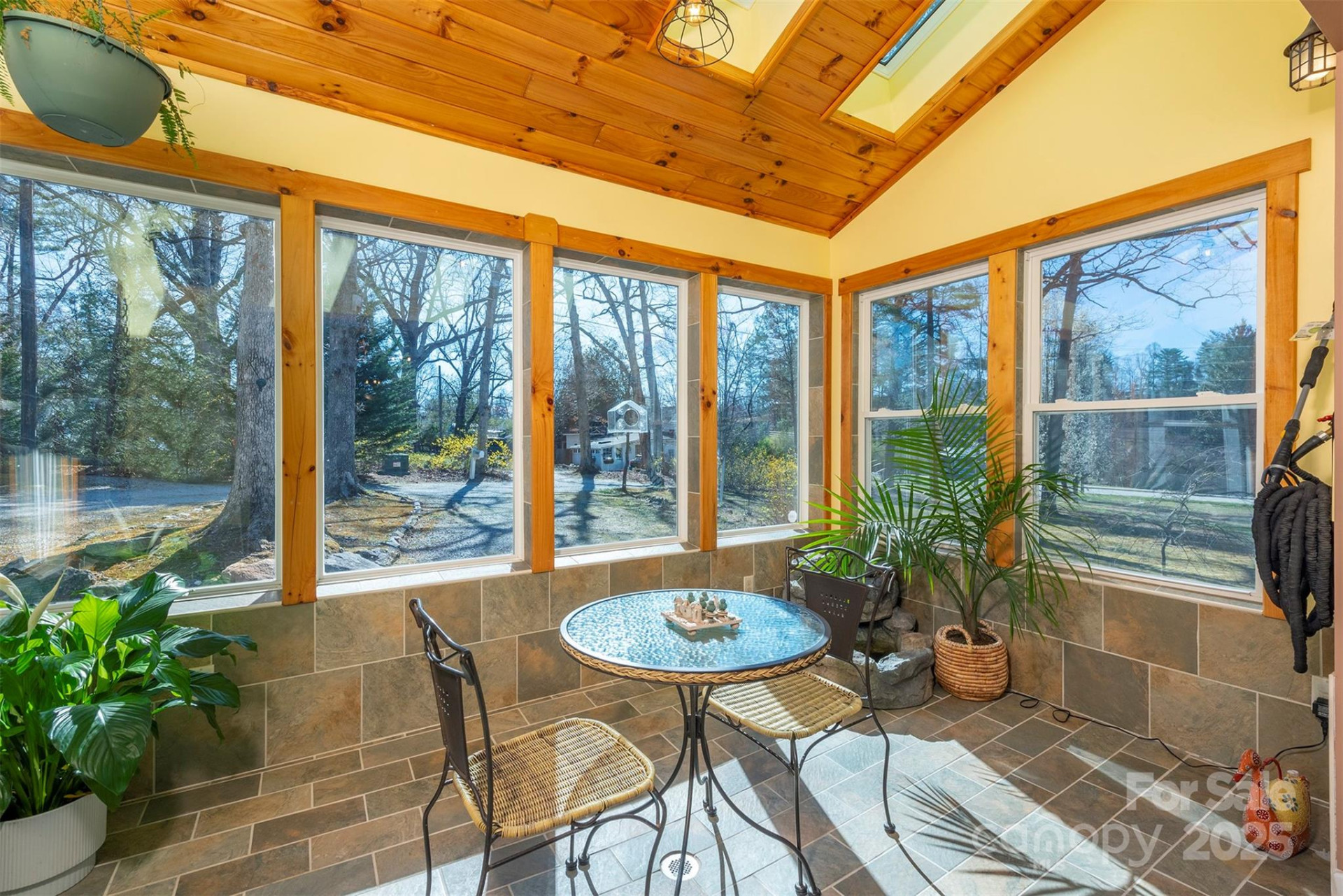 1740 Haywood Road - Photo 6