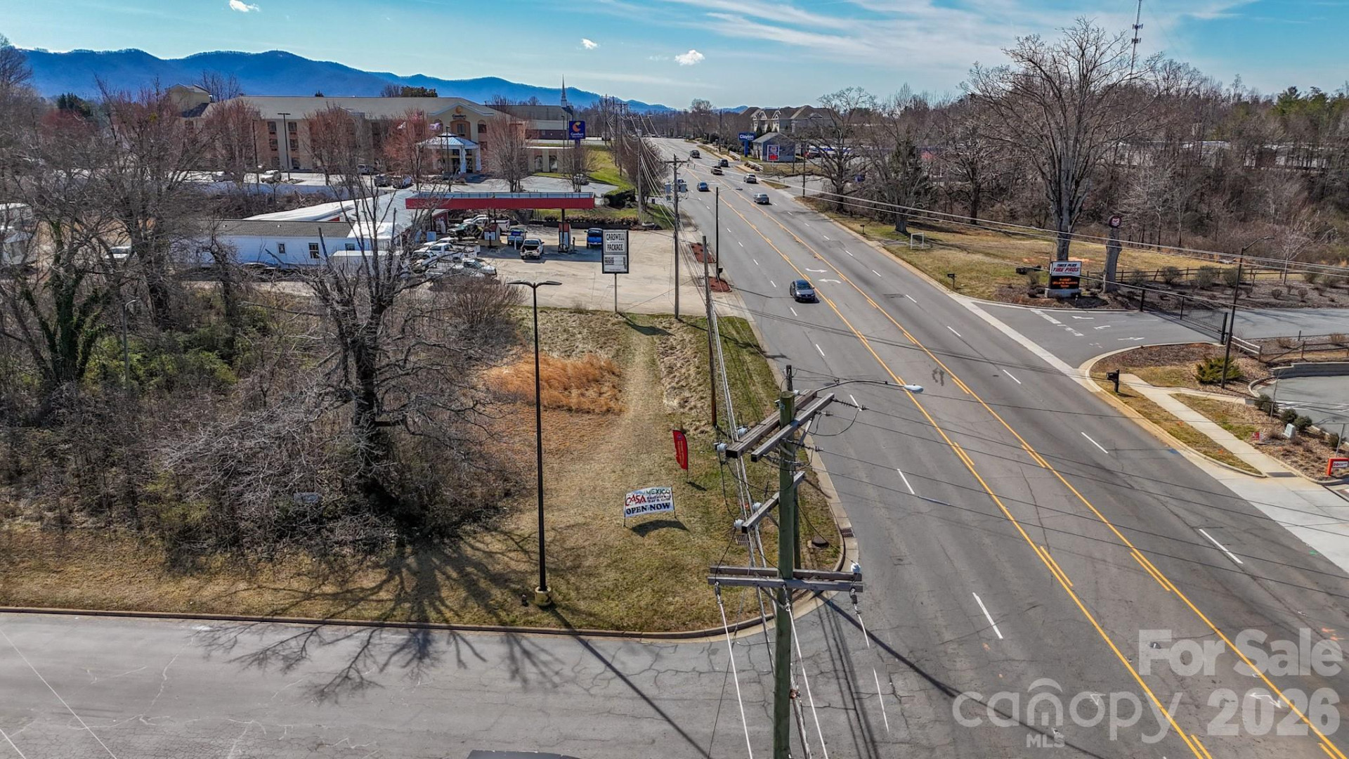 1261 Burkemont Avenue - Photo 2