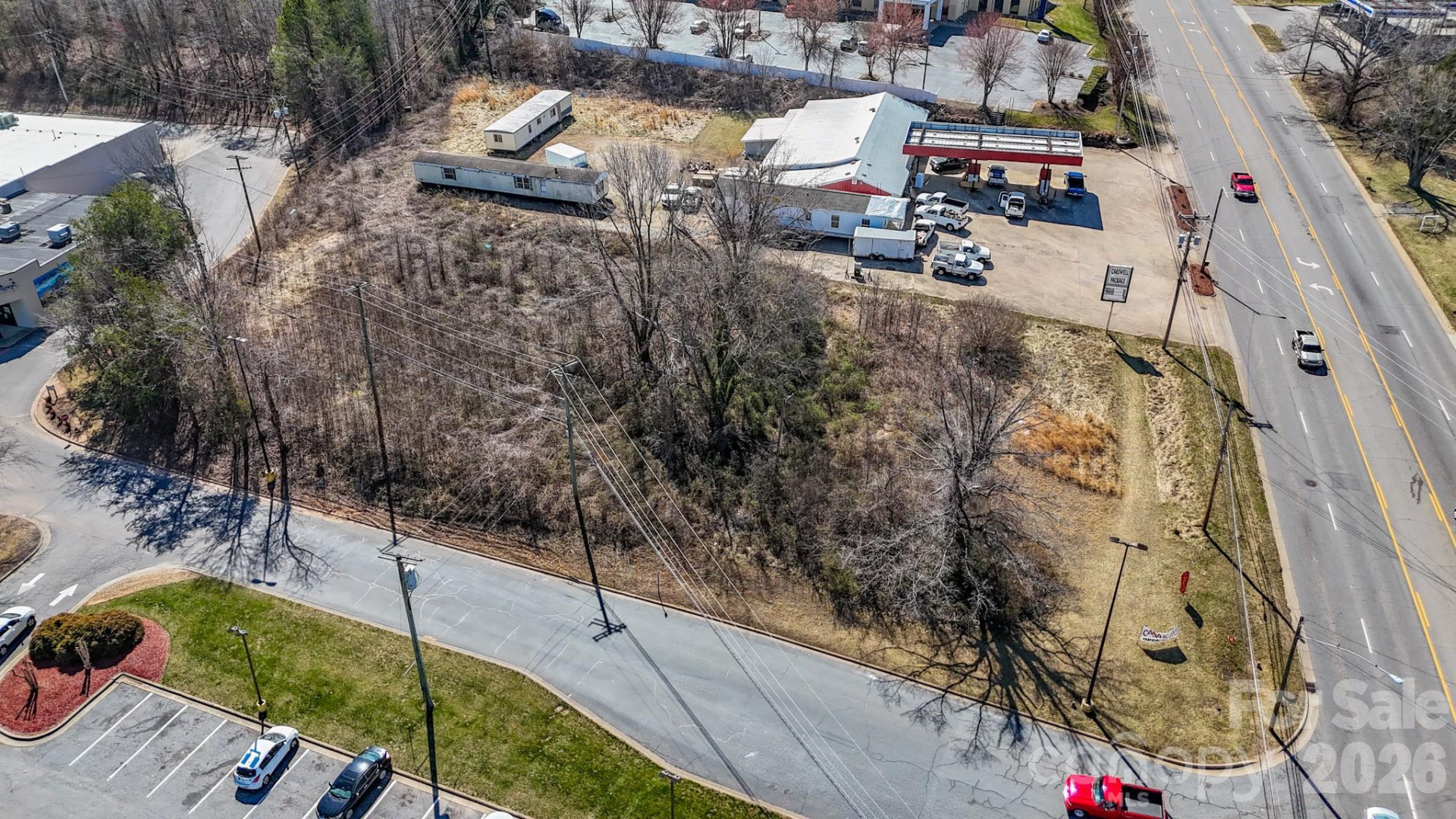 1261 Burkemont Avenue - Photo 9