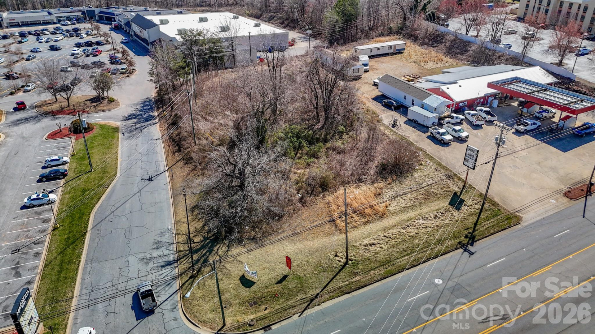 1261 Burkemont Avenue - Photo 10