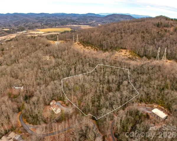 611B Aberdeen Lane, Pisgah Forest, NC, 28768