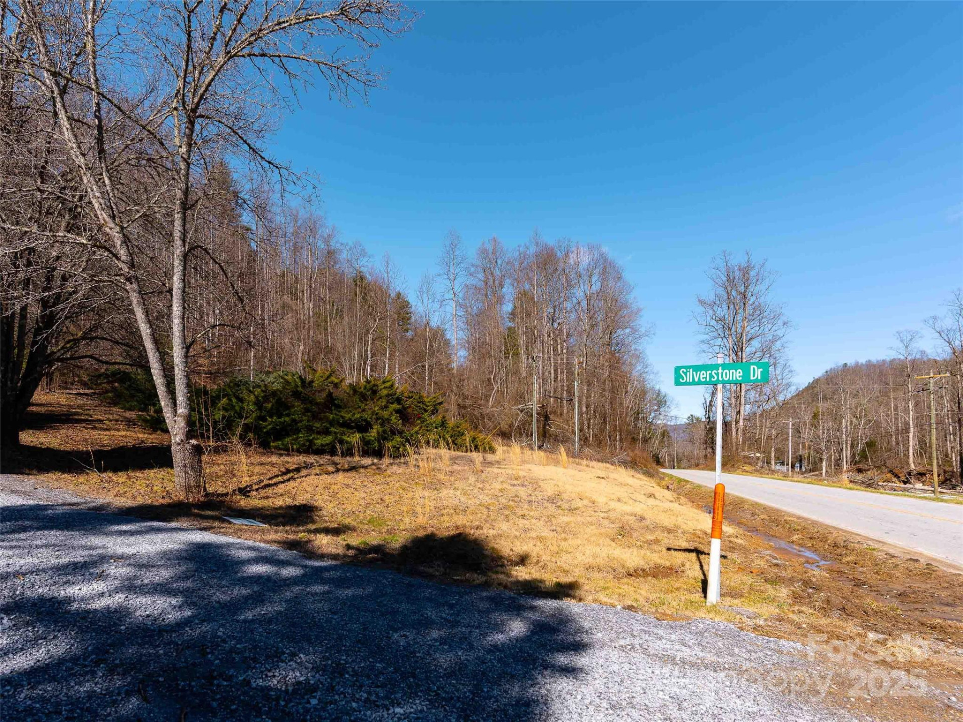 794 Silverstone Drive - Photo 18