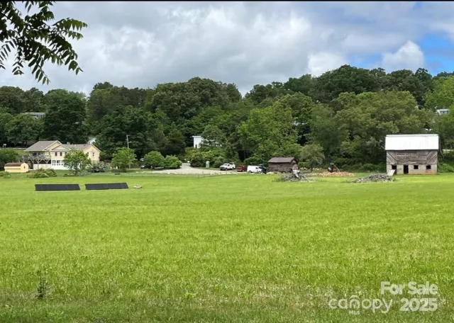 143 Reems Creek Road, Weaverville, NC, 28787
