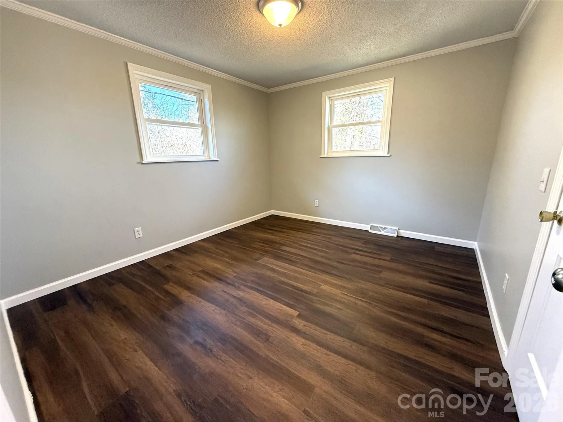 140 Power Street - Photo 18