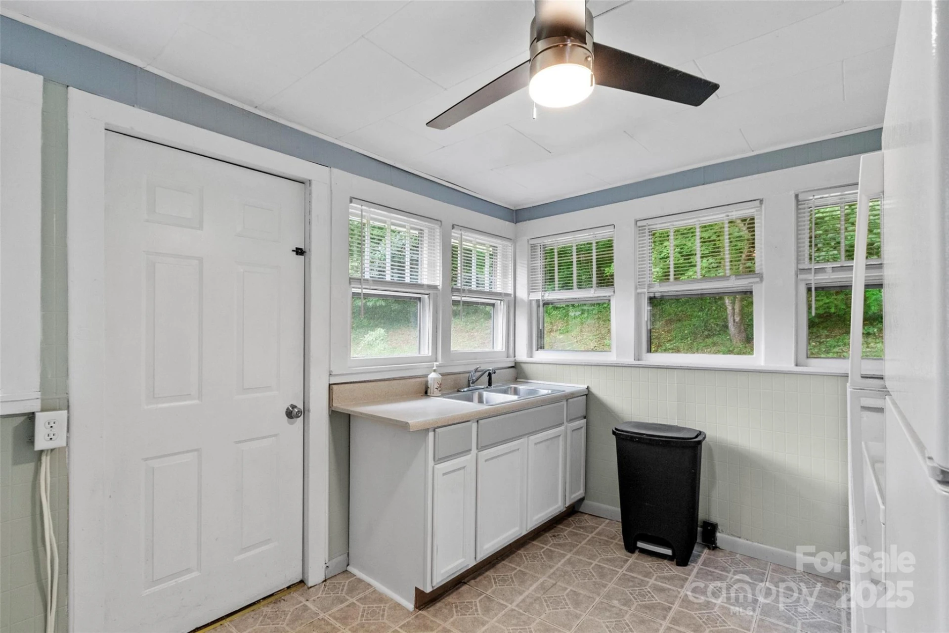 944 Georges Fork Road - Photo 16
