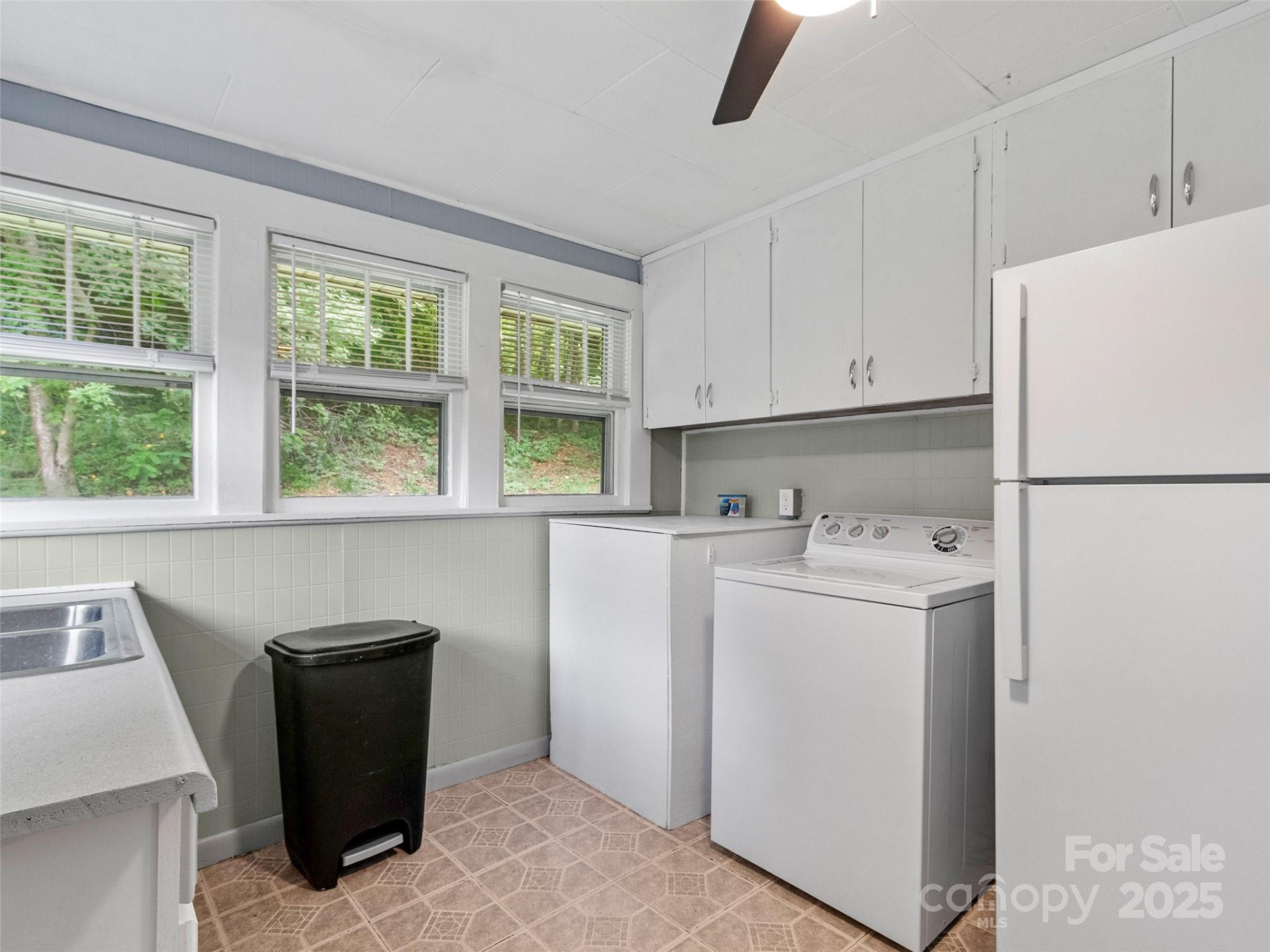 944 Georges Fork Road - Photo 17