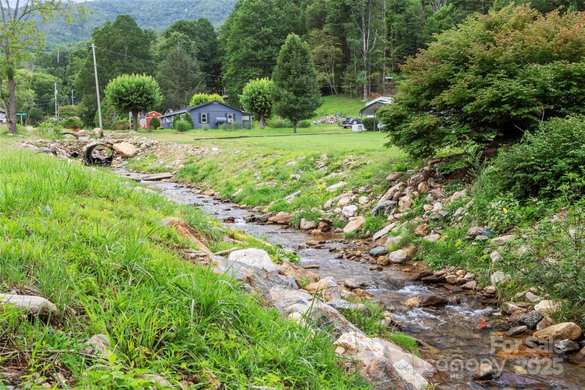 944 Georges Fork Road - Photo 3