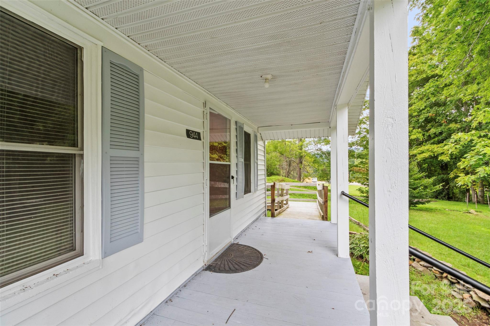 944 Georges Fork Road - Photo 4