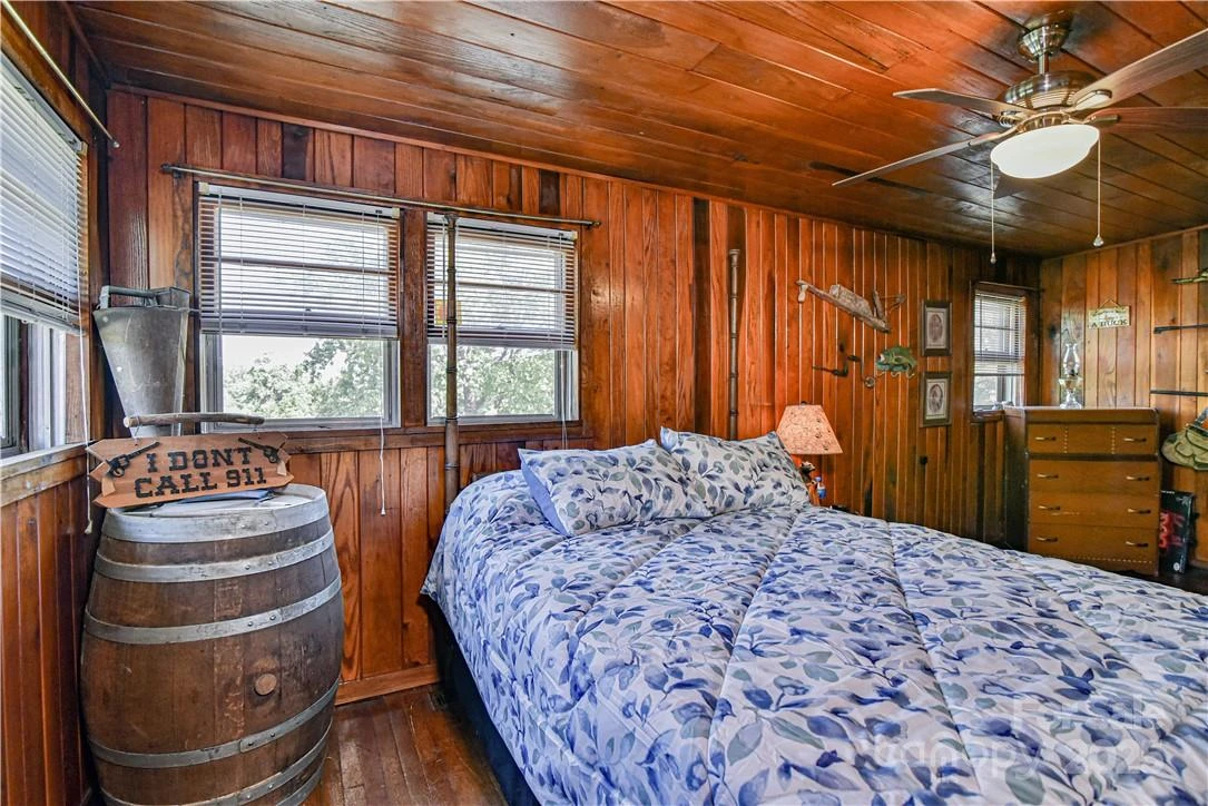 415 Weaverville Road - Photo 19