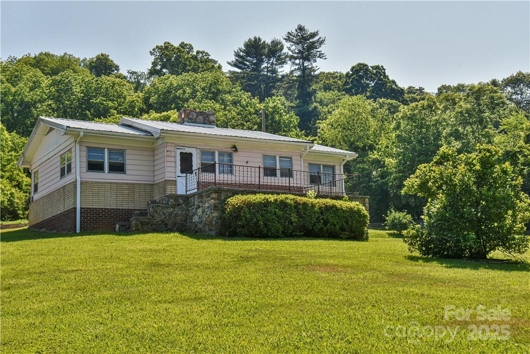 415 Weaverville Road - Photo 5