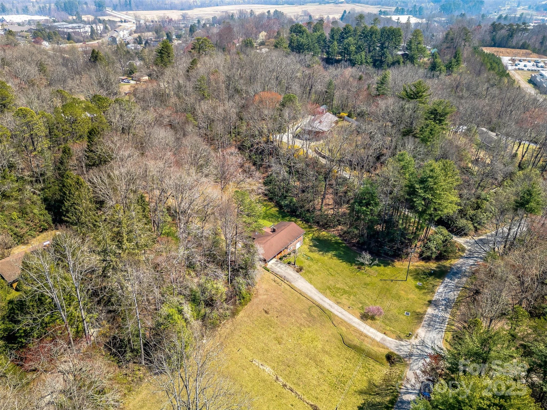 160 Tanglewood Heights - Photo 2