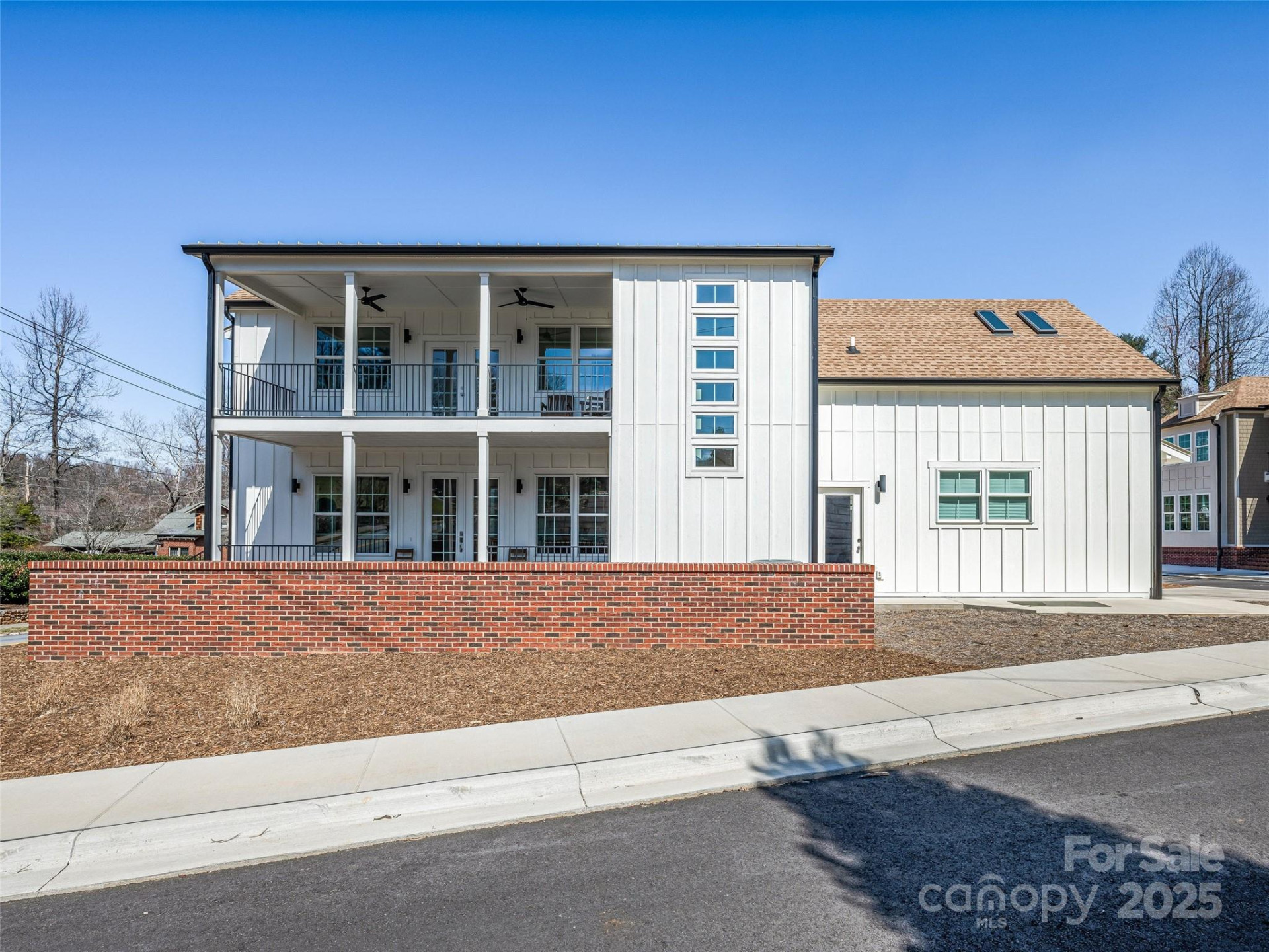 60 Skyvue Court - Photo 3
