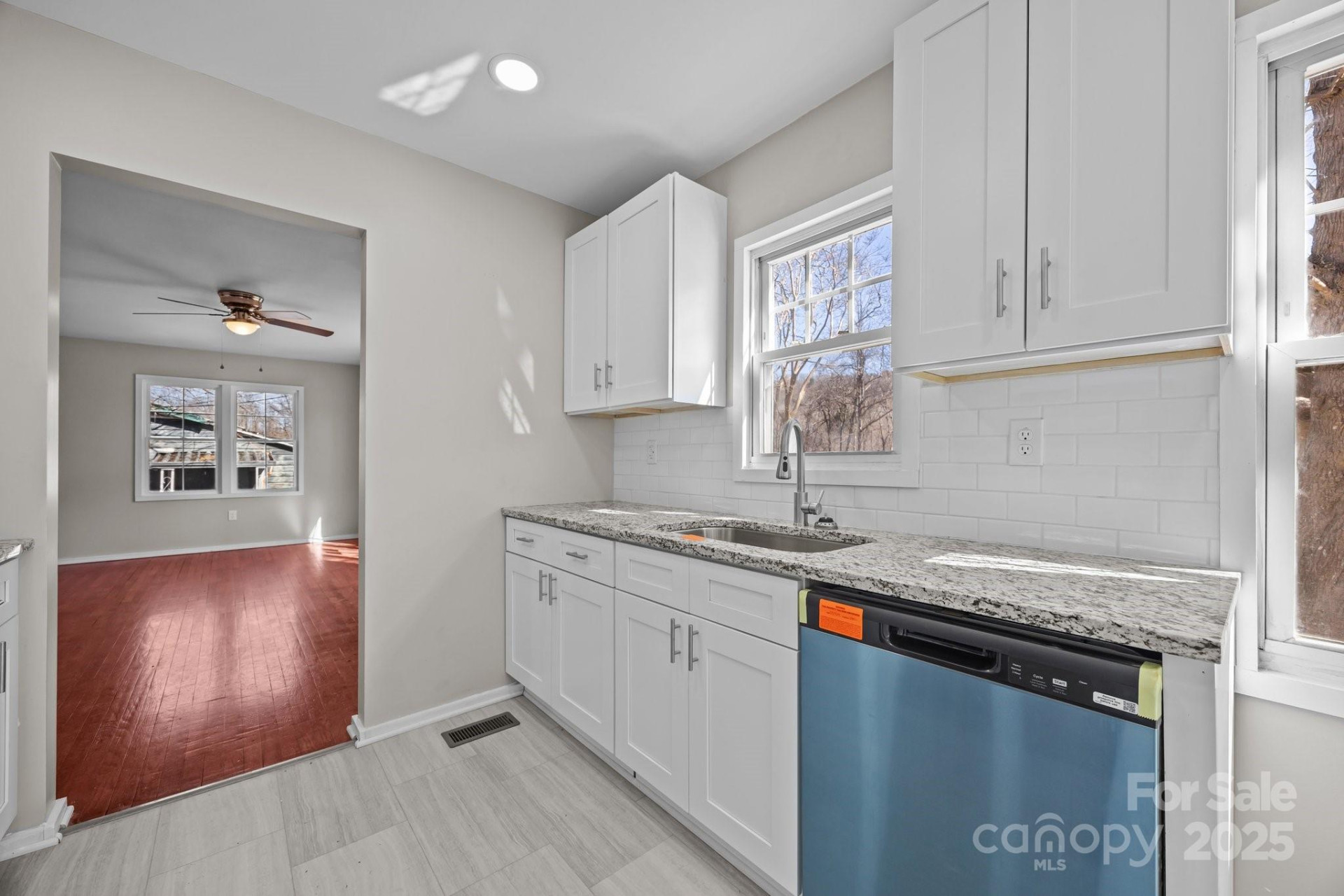 175 Kathy Street - Photo 15