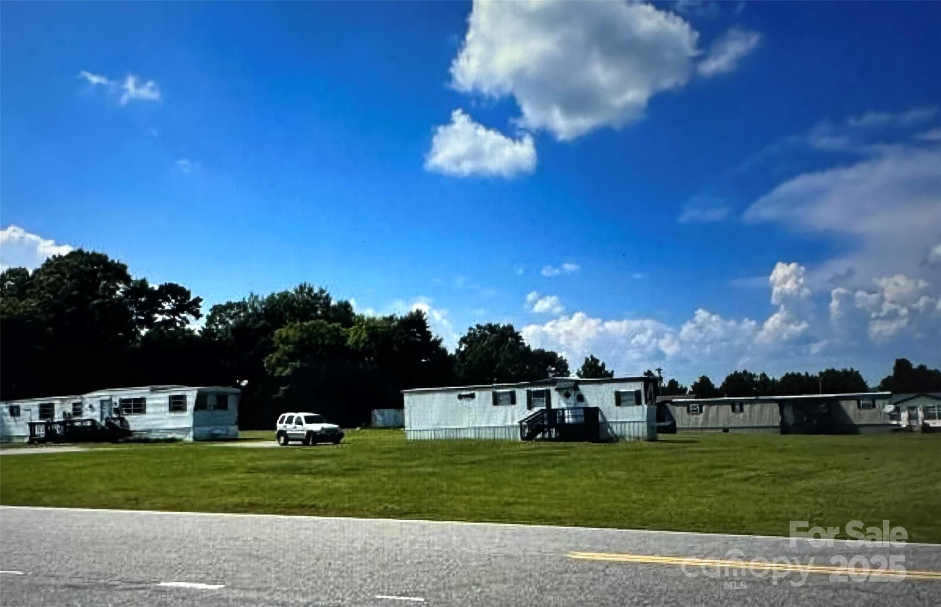 1803 Hines Road - Photo 2