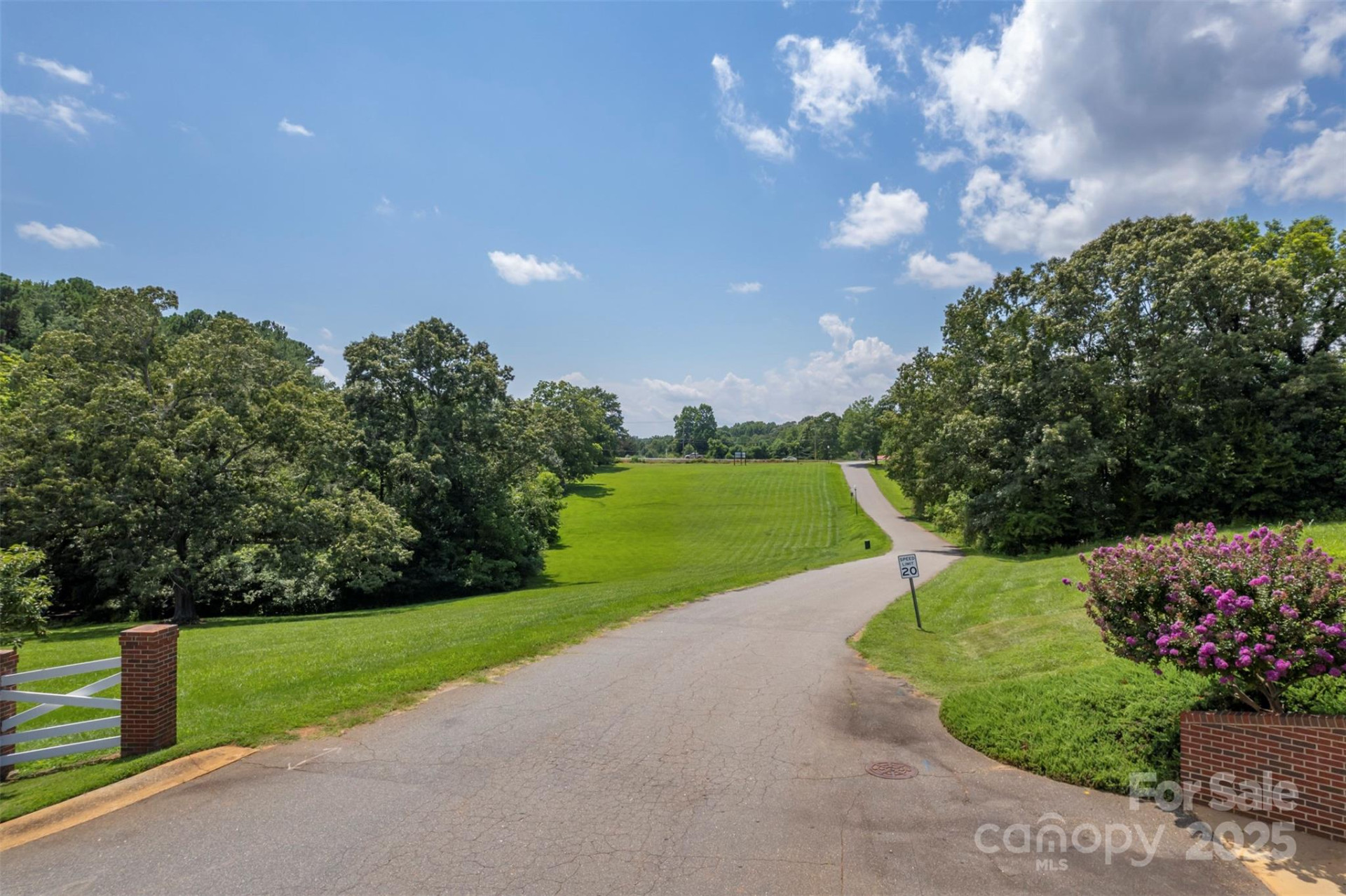 160 Central Park Circle - Photo 40