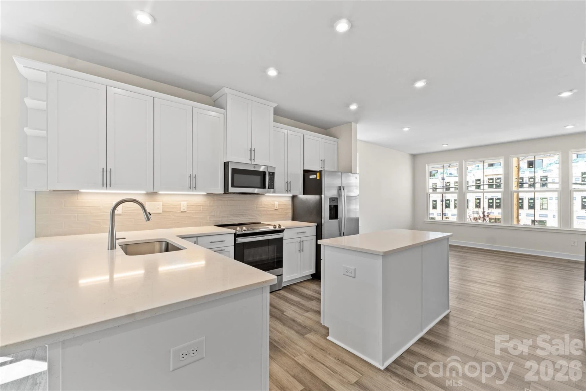 3645 Tryon Street - Photo 8