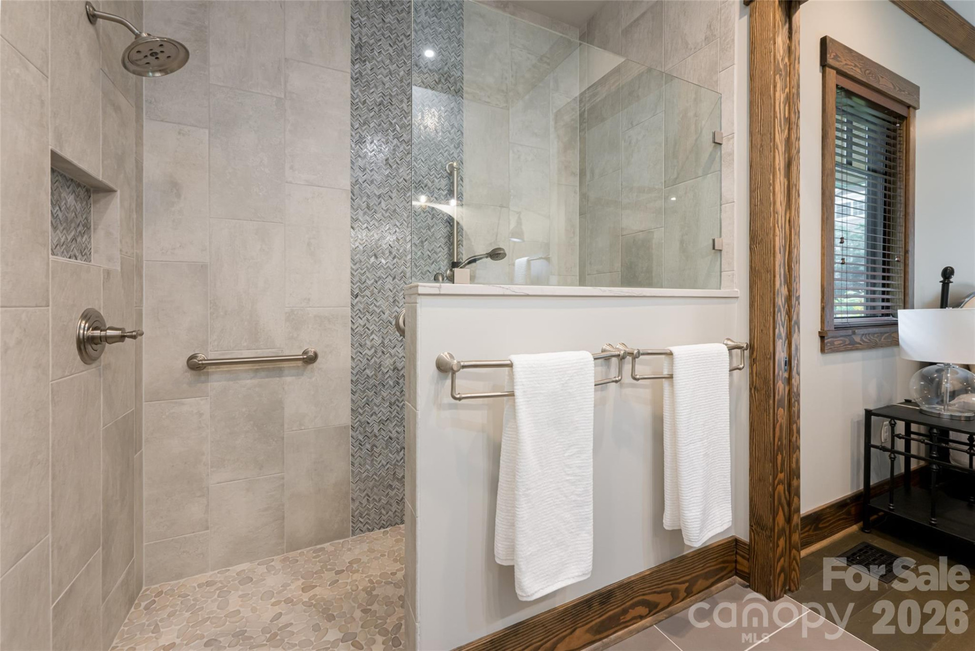 112 Louisa Street - Photo 17