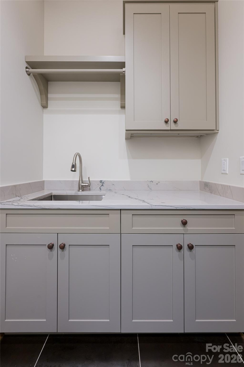 112 Louisa Street - Photo 22