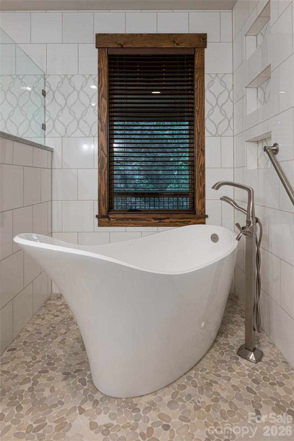 112 Louisa Street - Photo 28