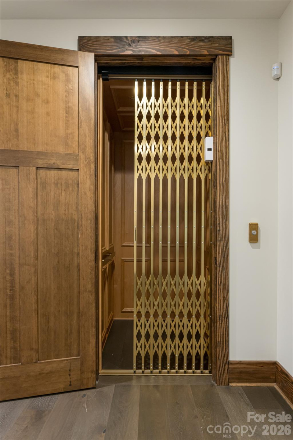 112 Louisa Street - Photo 37