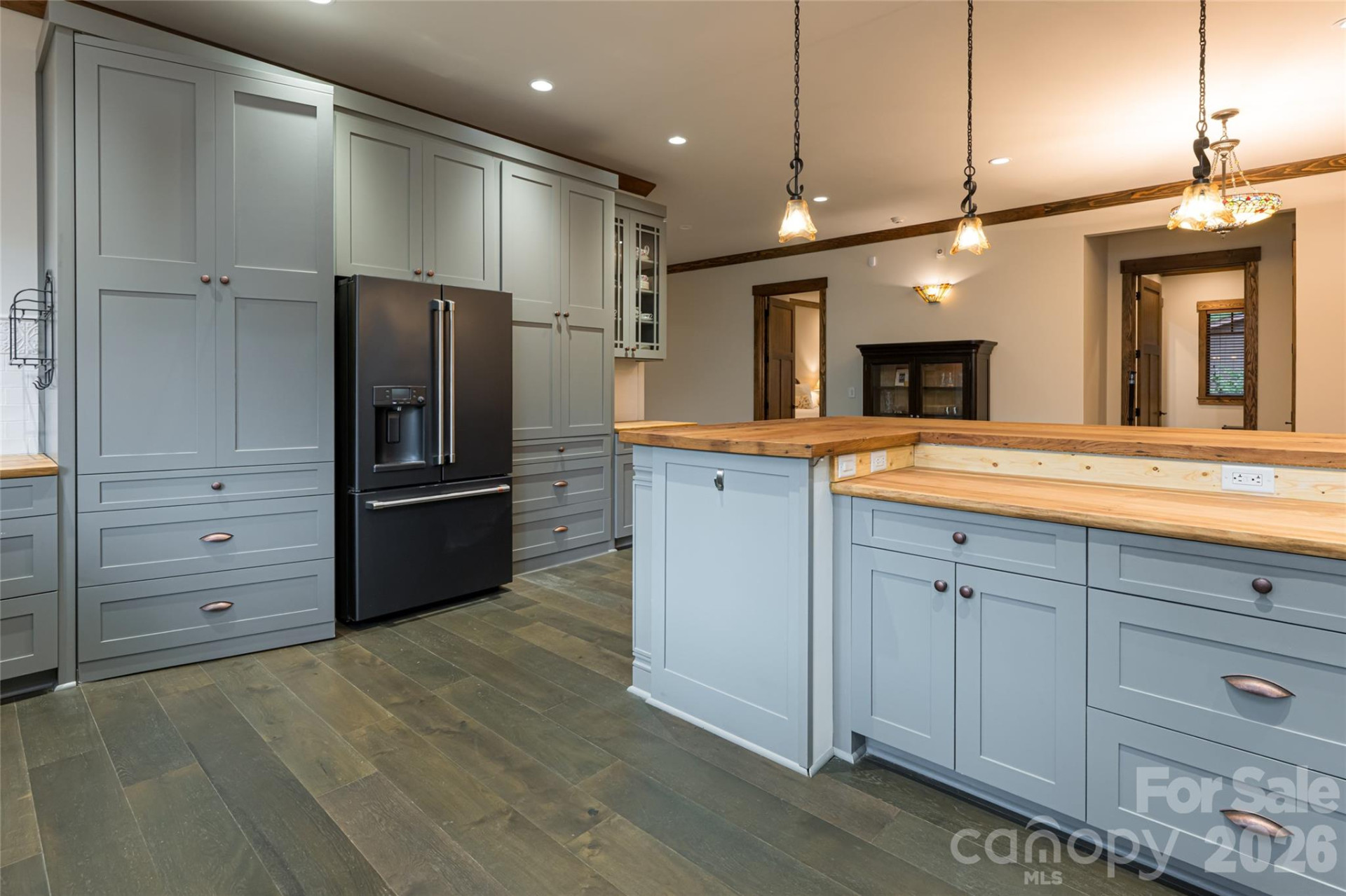 112 Louisa Street - Photo 10