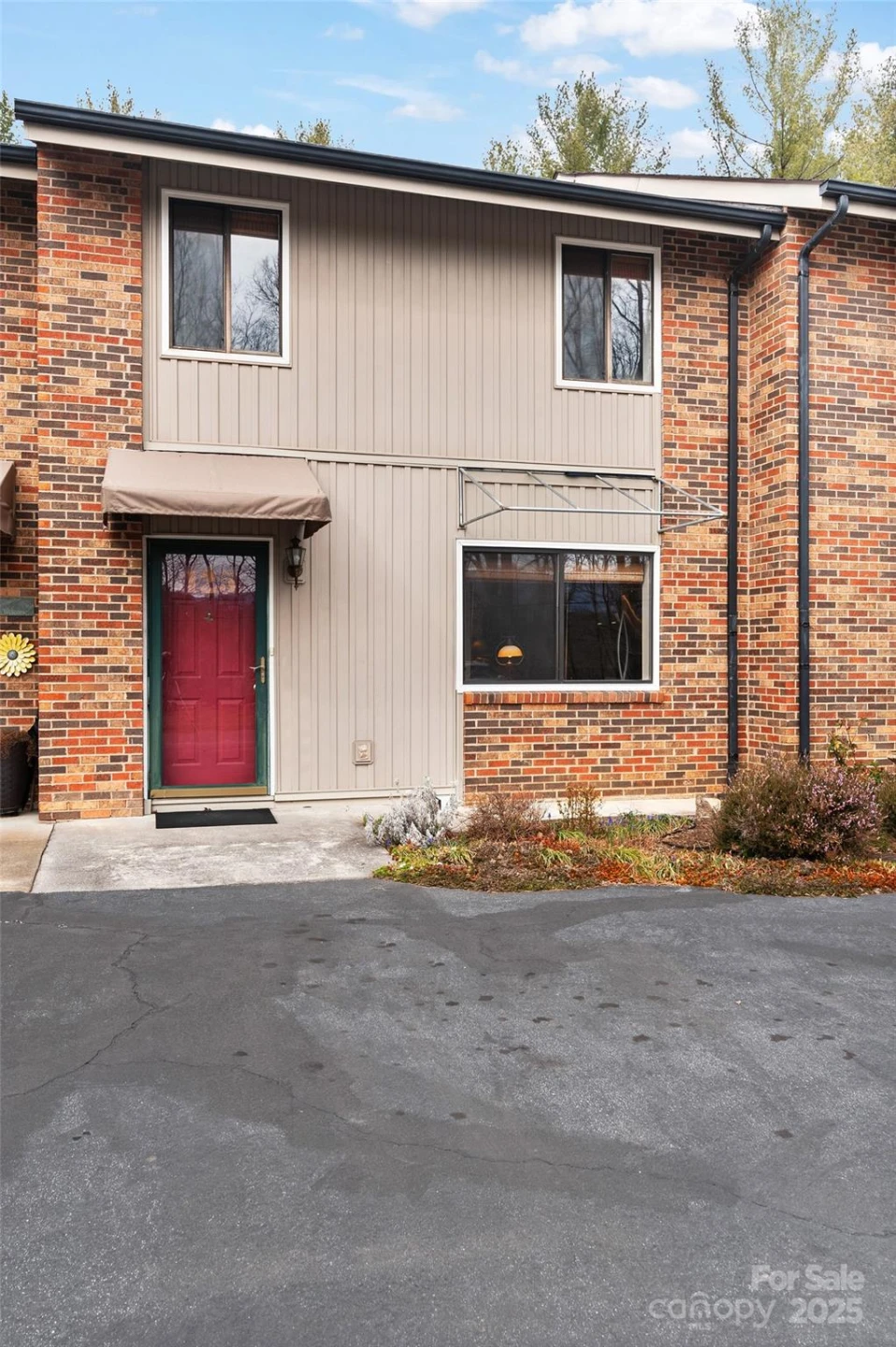 125 Winchester Drive - Photo 4