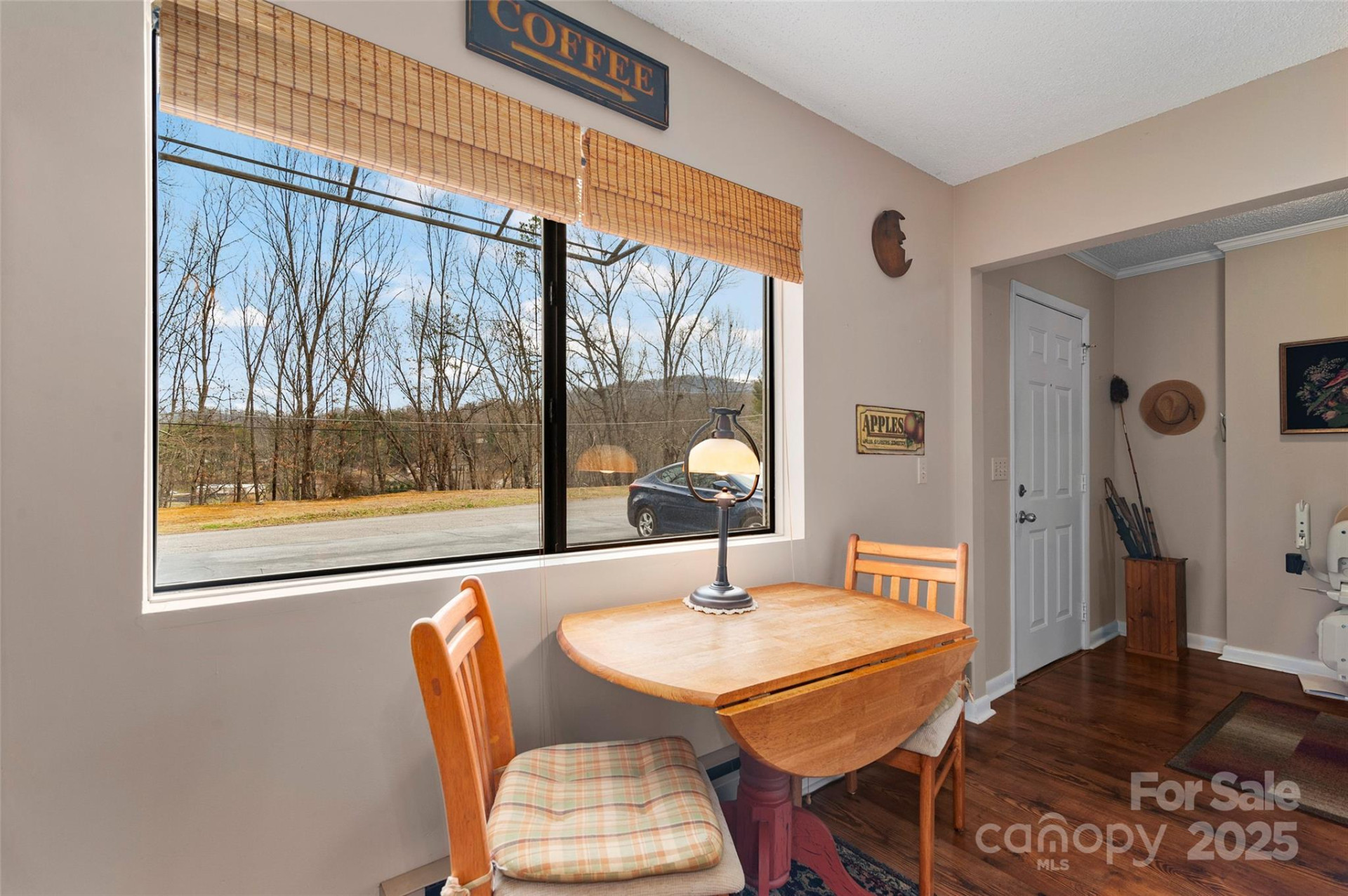 125 Winchester Drive - Photo 6