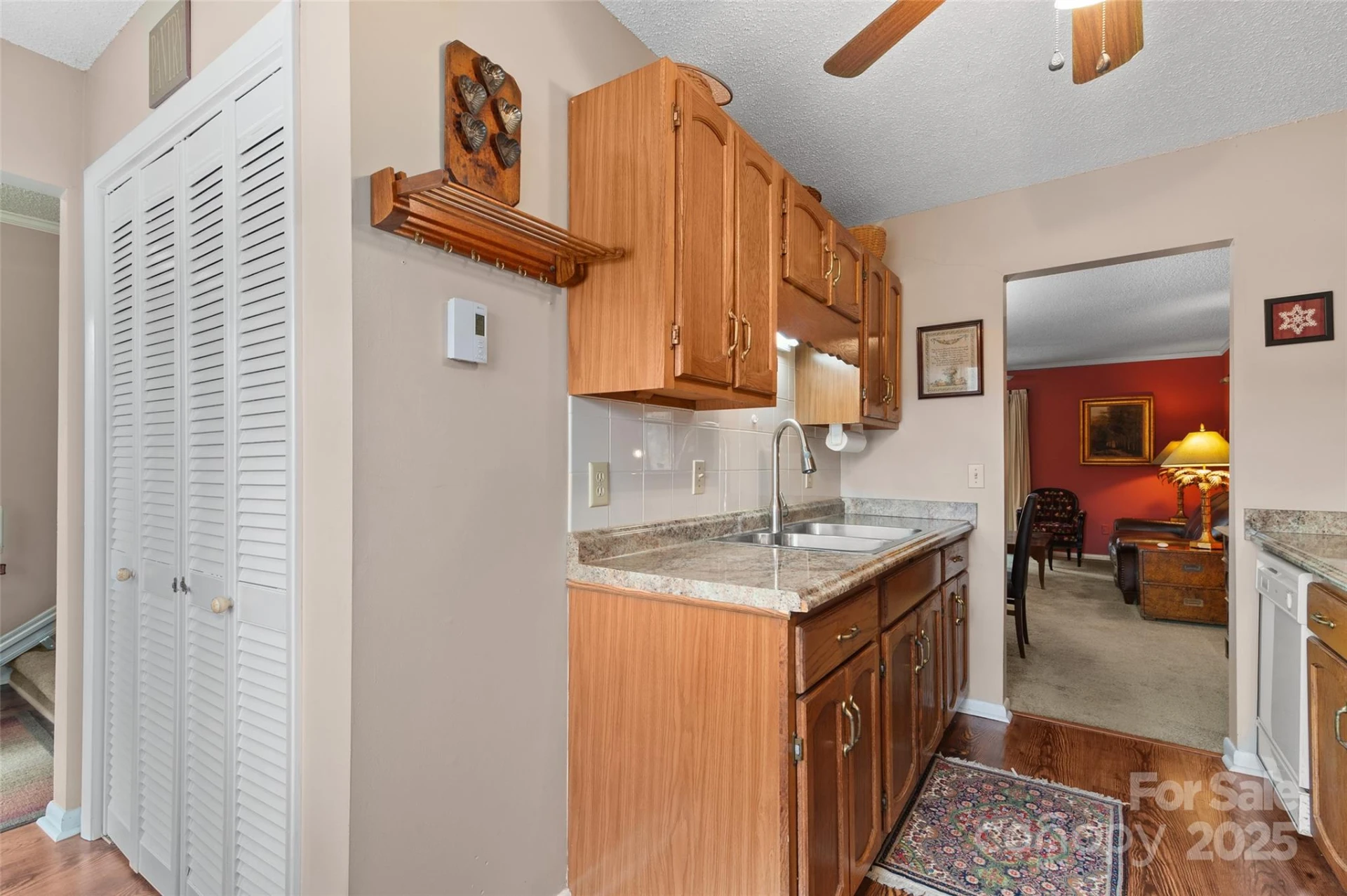 125 Winchester Drive - Photo 7