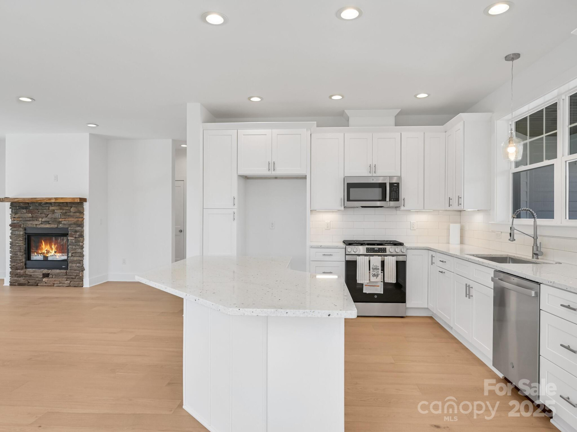803 Concord Road - Photo 18