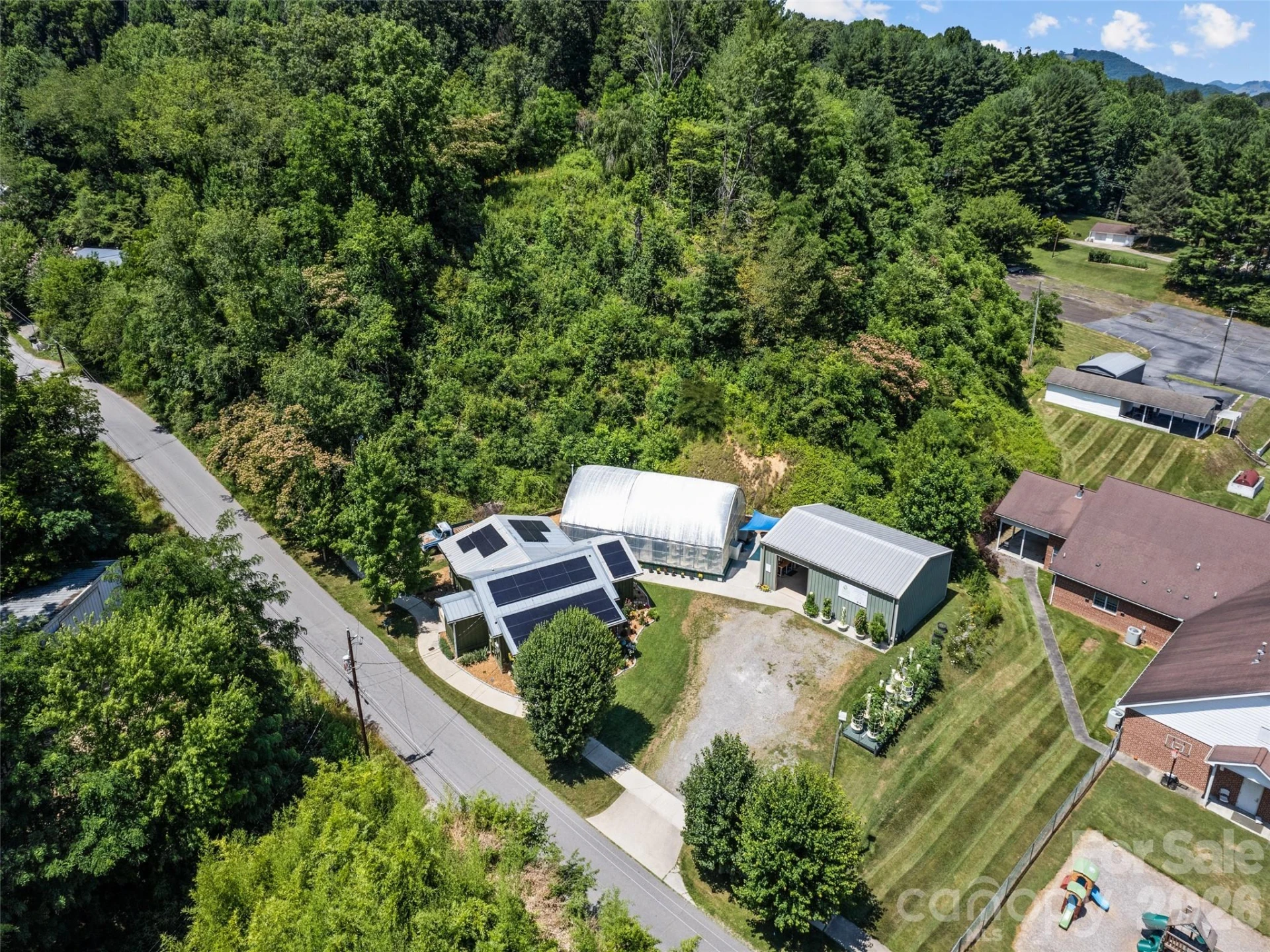 66 Bradley Street - Photo 4
