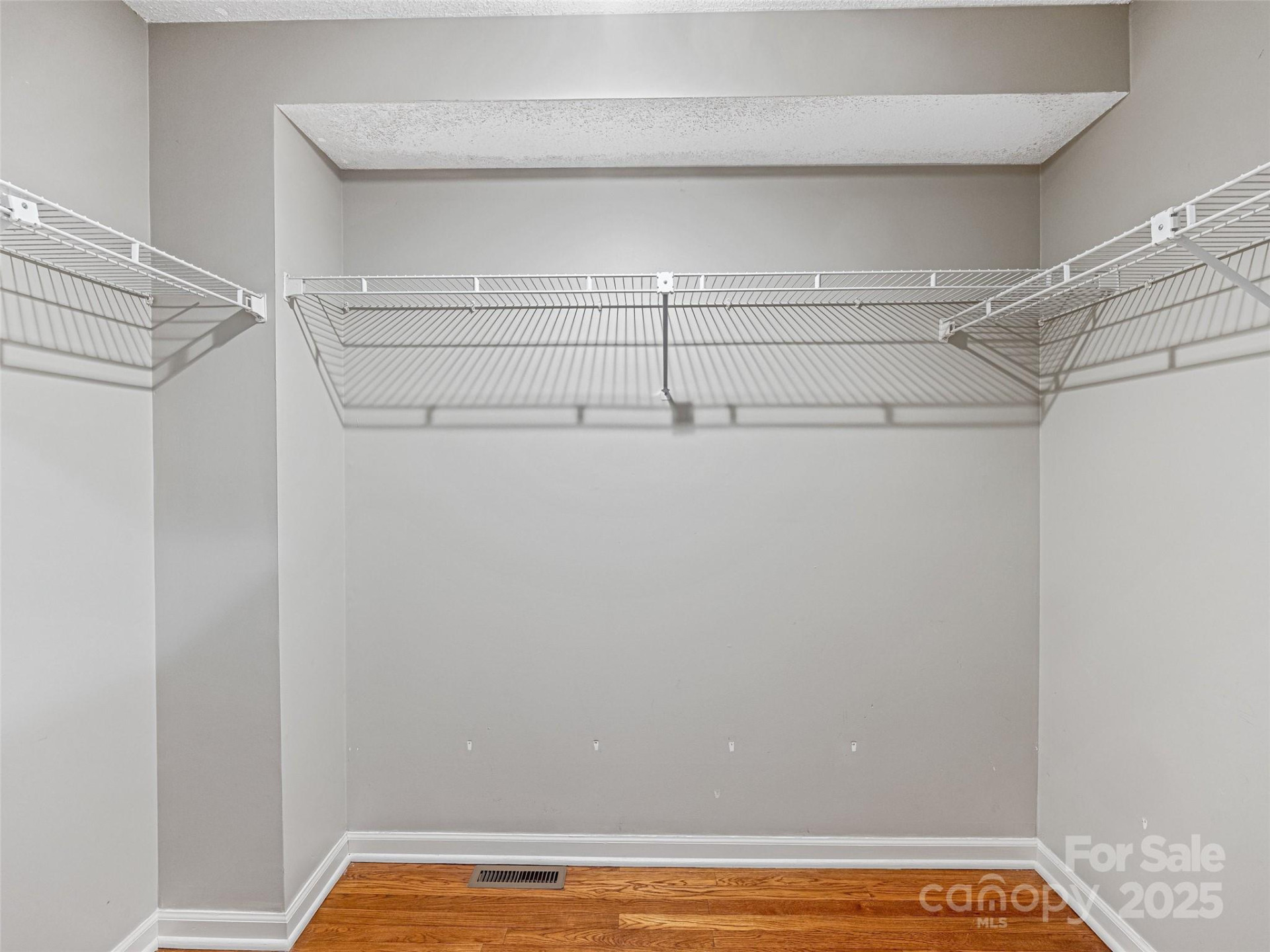 140 Overlook Drive - Photo 31