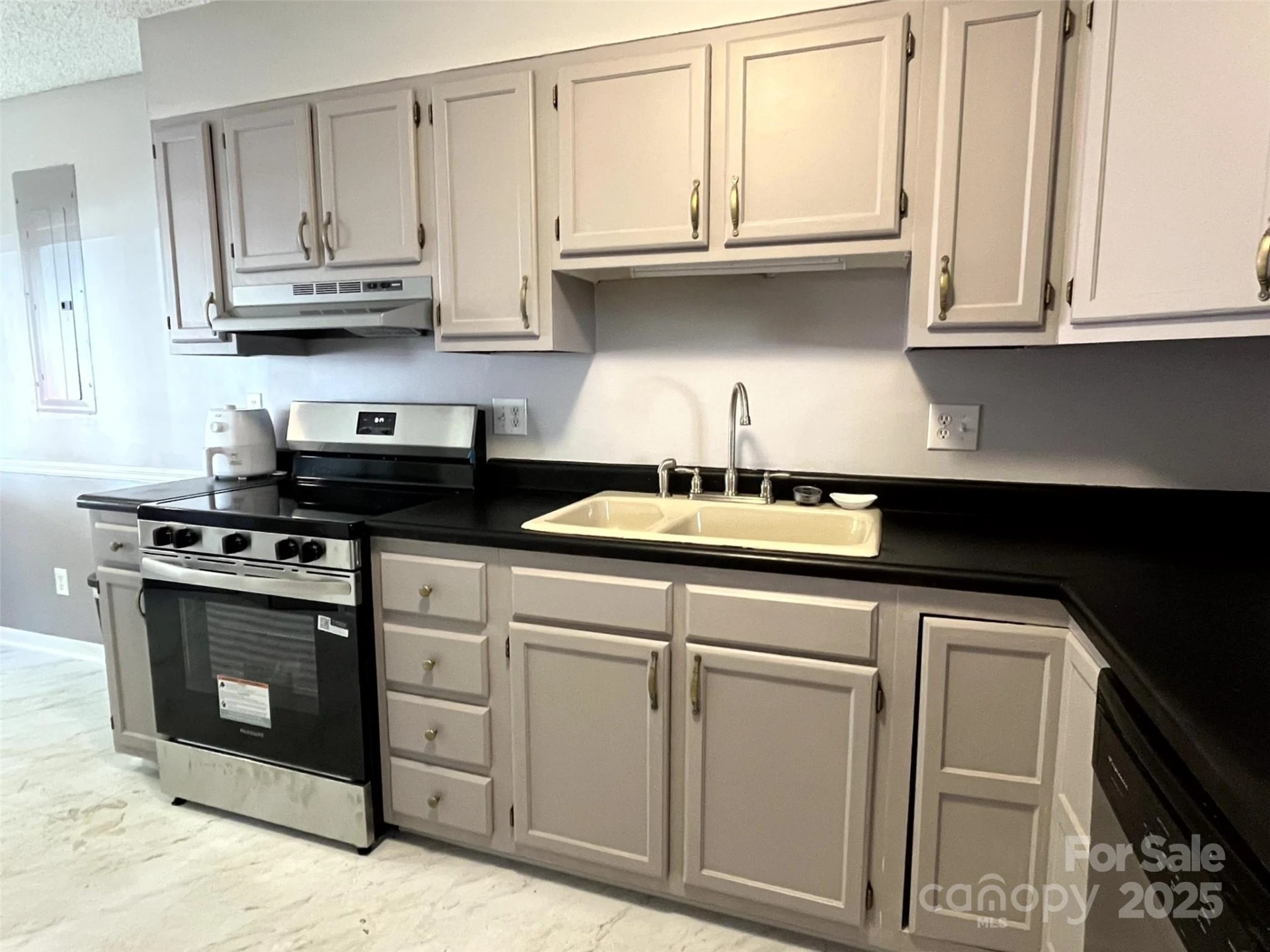 22 Hollybrook Drive - Photo 11