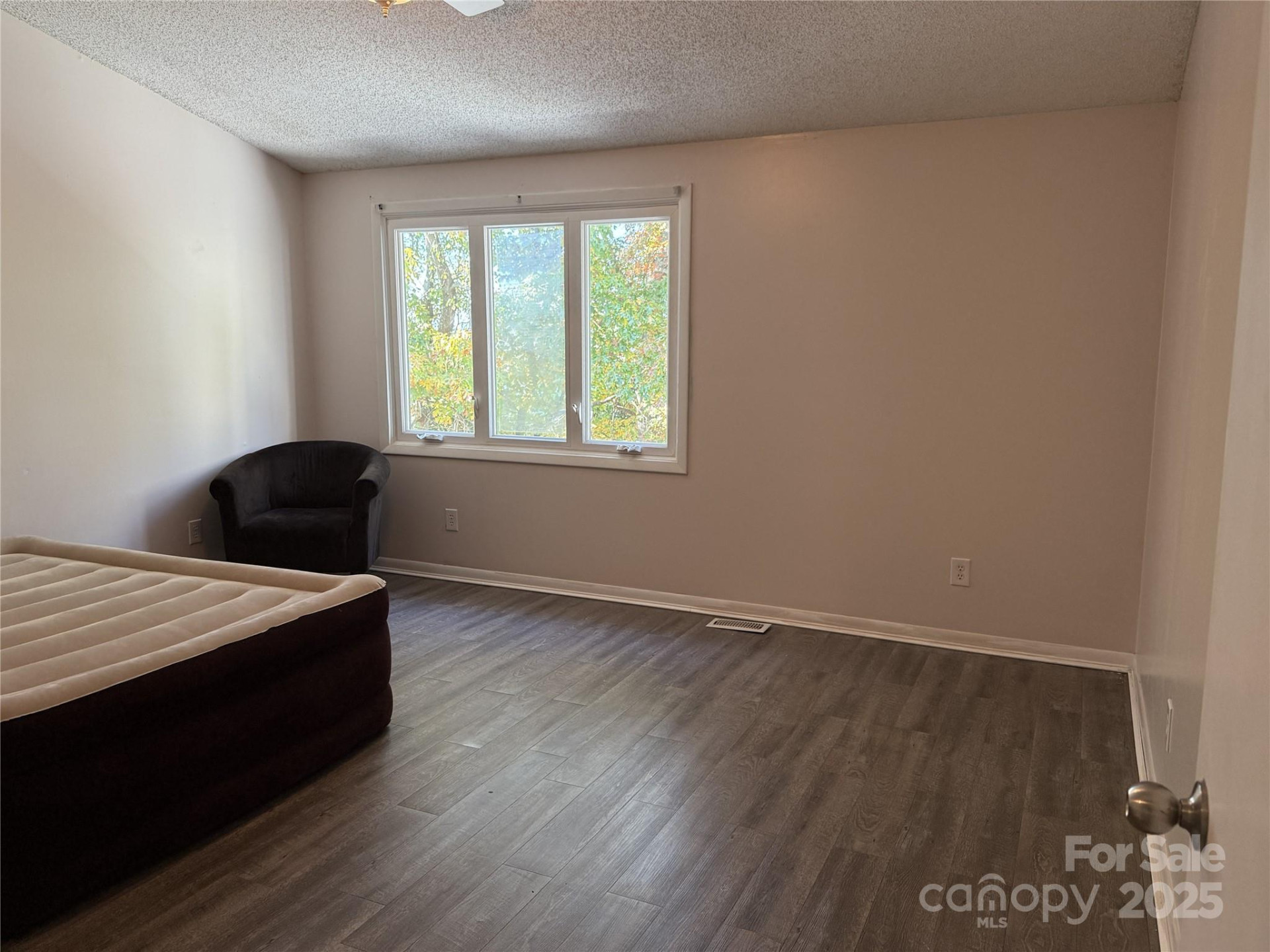 22 Hollybrook Drive - Photo 17