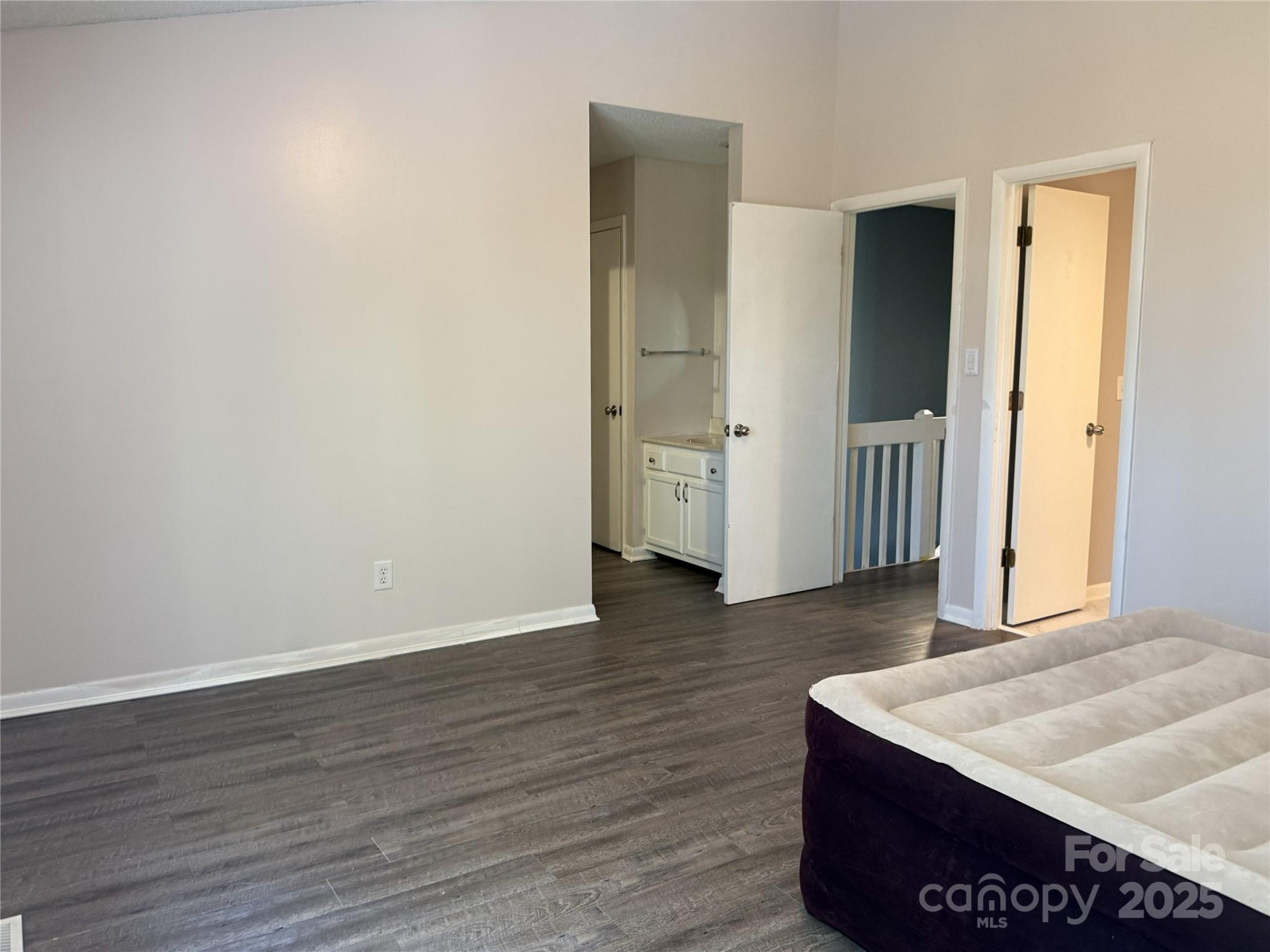 22 Hollybrook Drive - Photo 18