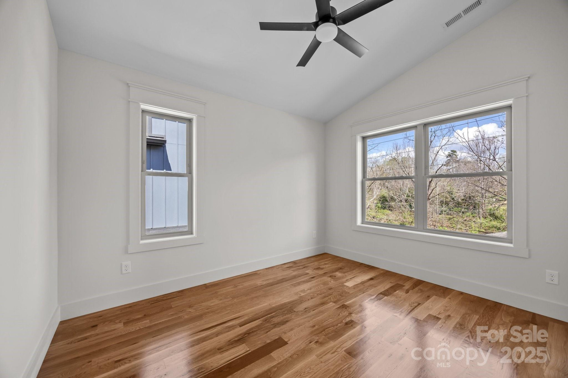 93 Glendale Avenue - Photo 22