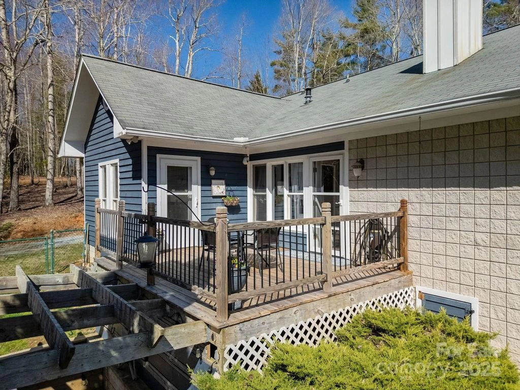 1881 Becky Mountain Road - Photo 31
