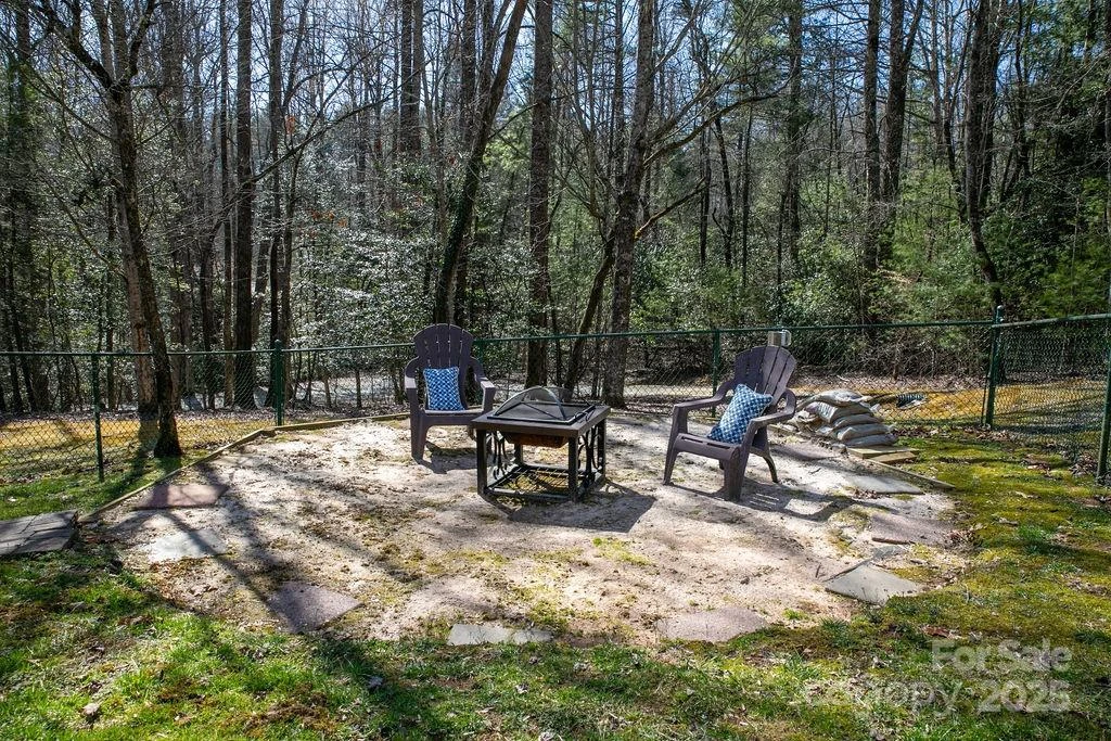 1881 Becky Mountain Road - Photo 34