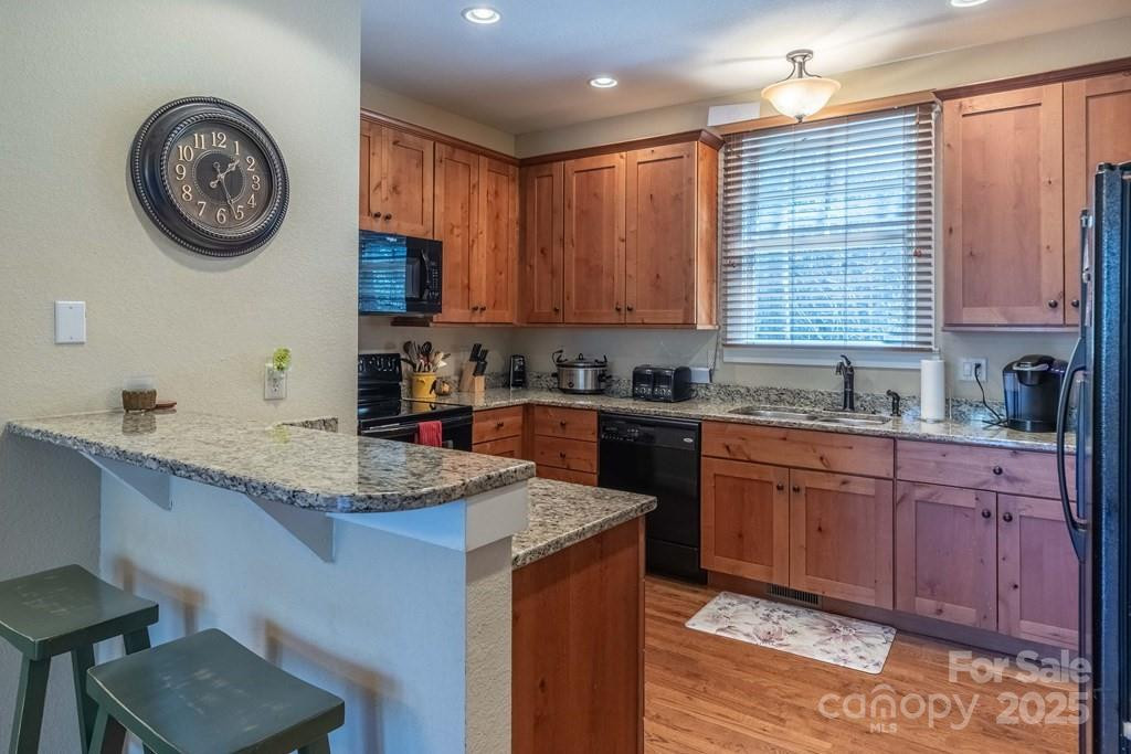 31 Whispering Falls Court #73 - Photo 12