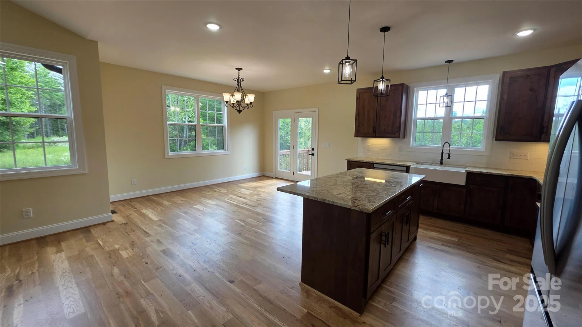 1060 Hawksbill Drive - Photo 5