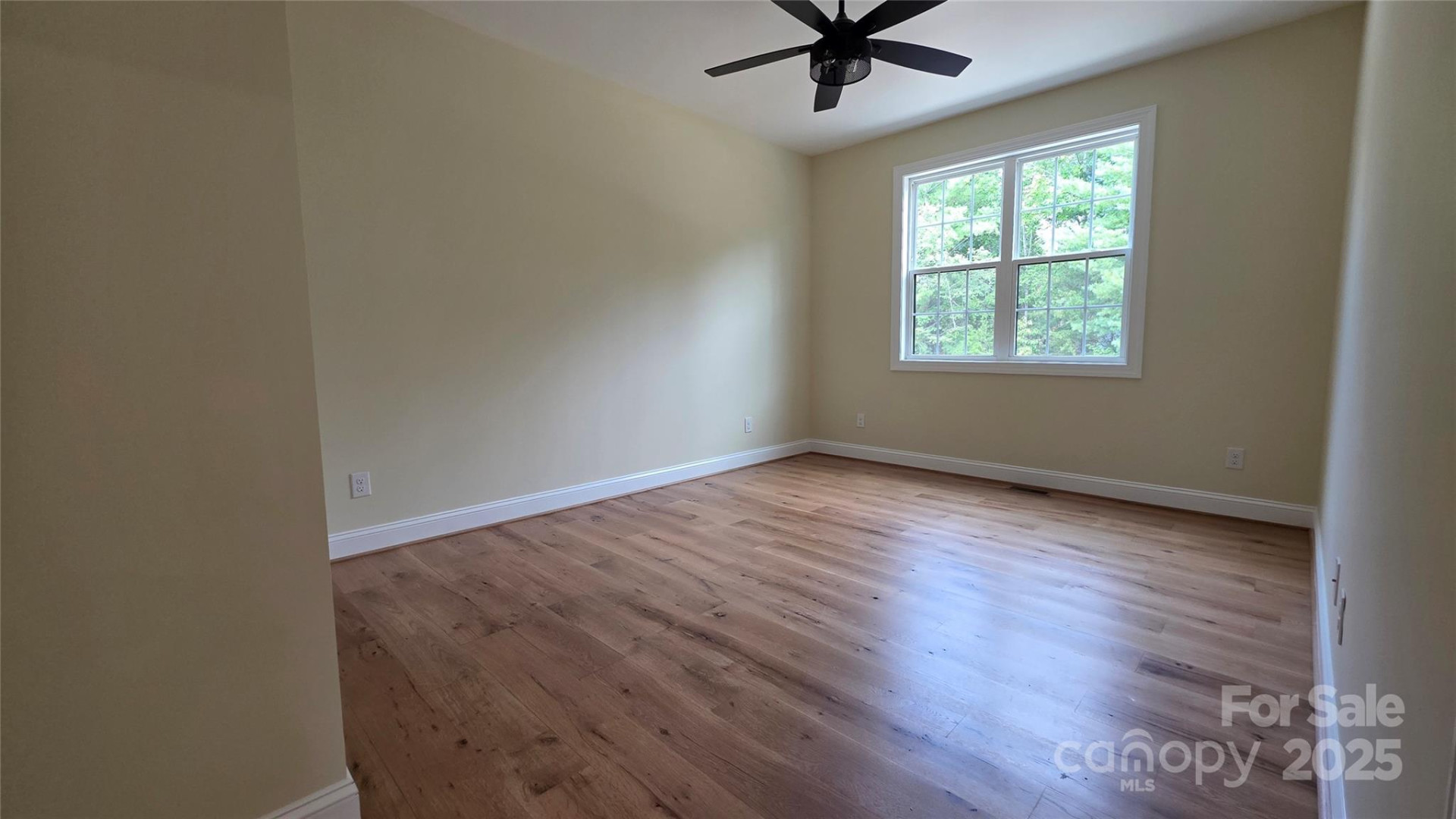 1060 Hawksbill Drive - Photo 7