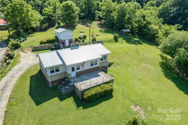415 Weaverville Road