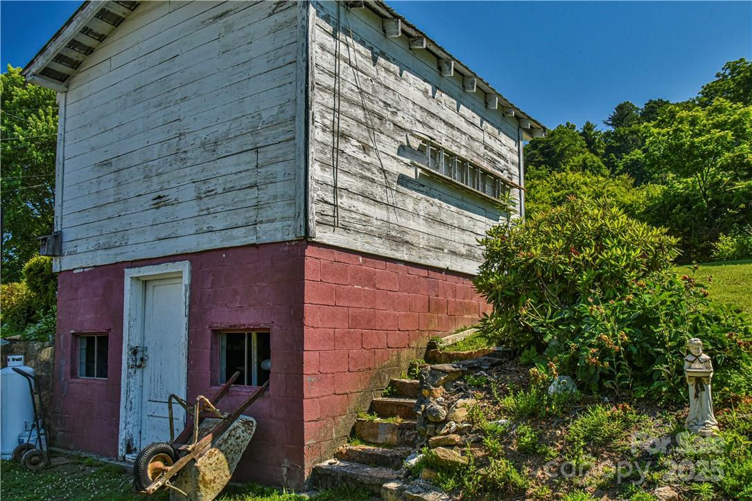 415 Weaverville Road #59 1/2 PT 59 & PT 60 - Photo 34